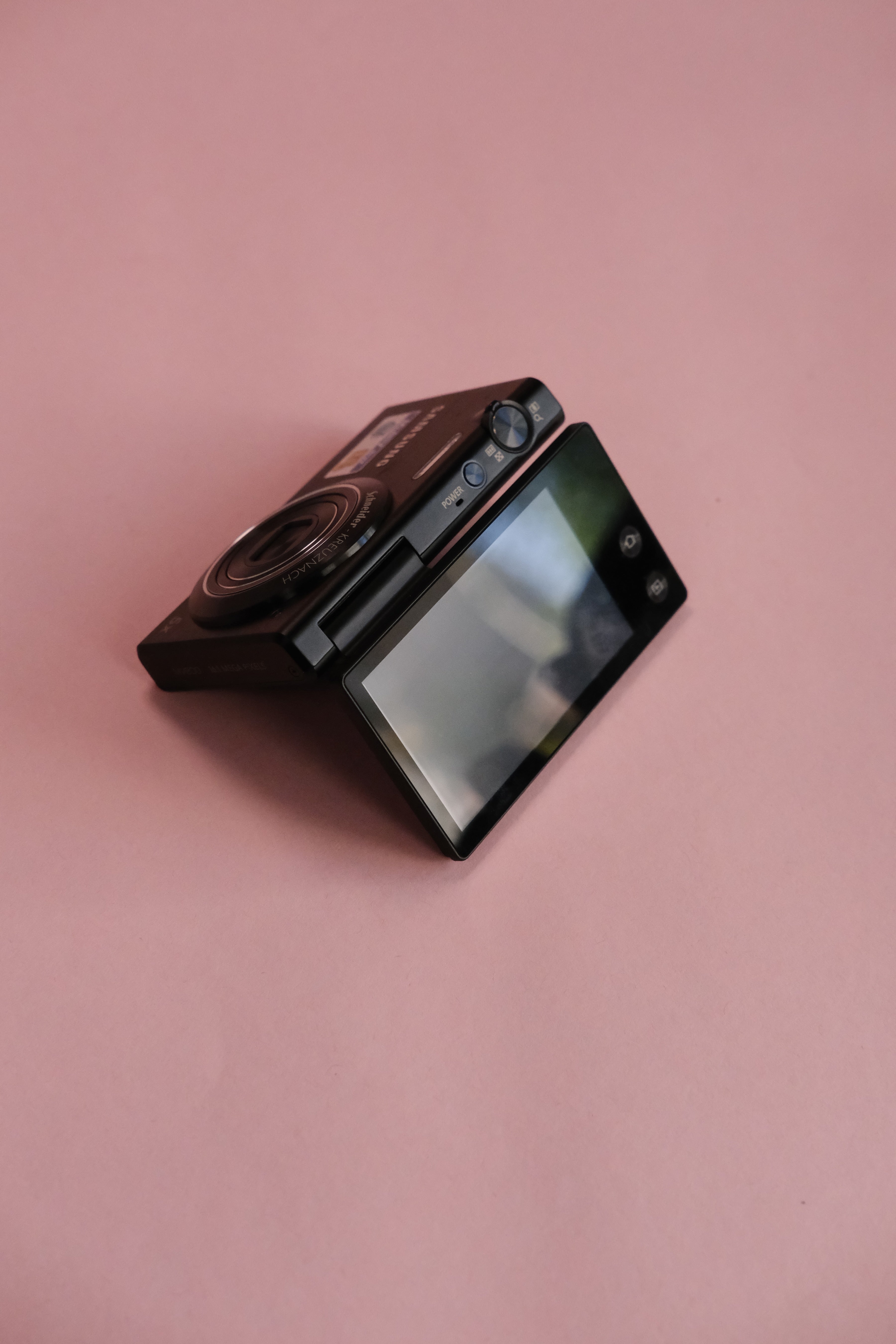 Samsung MV800
