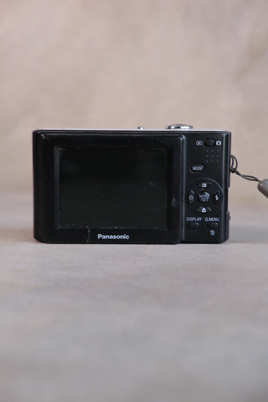 Panasonic Lumix DMC-F2