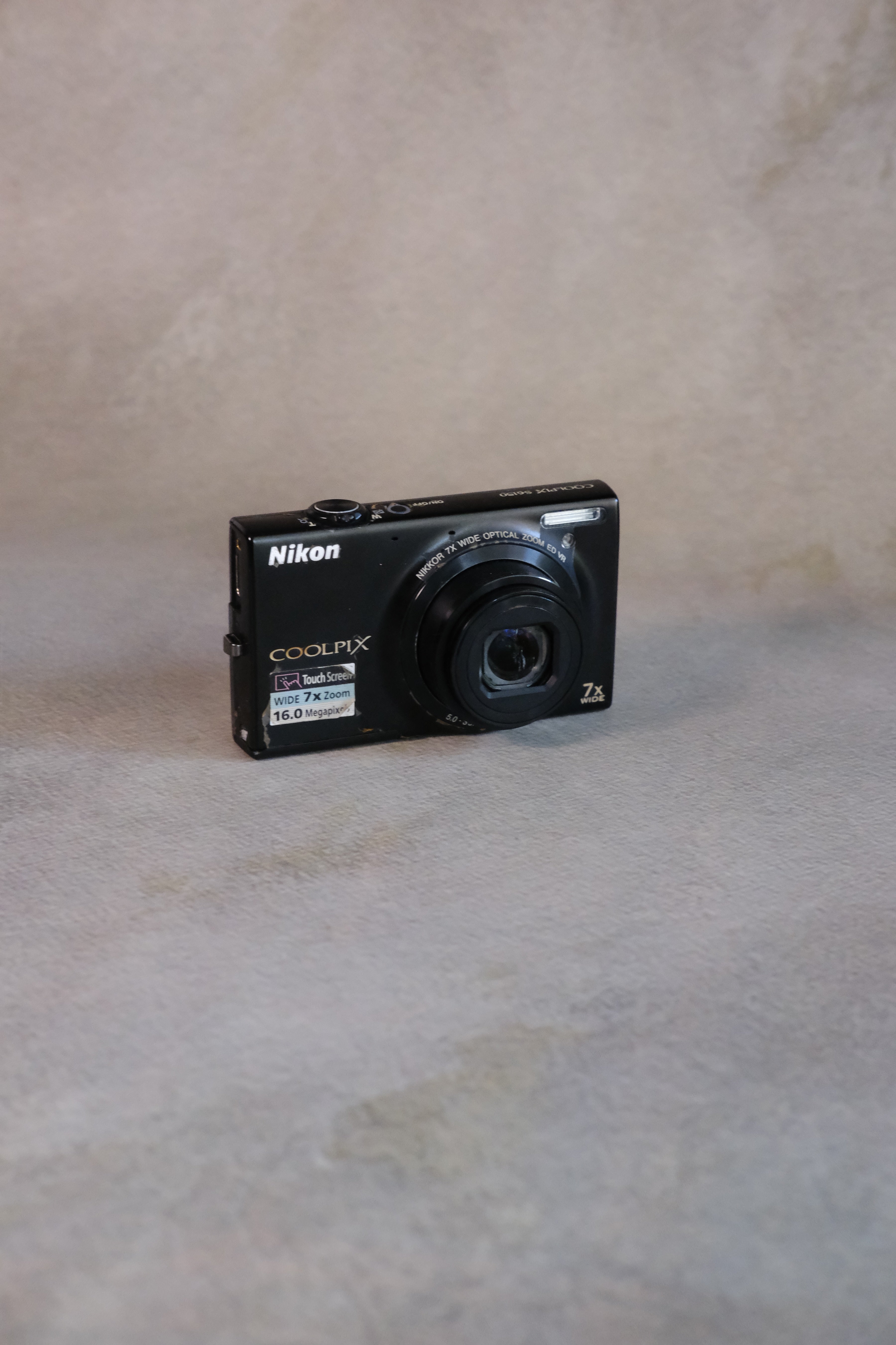 Nikon Coolpix S6150