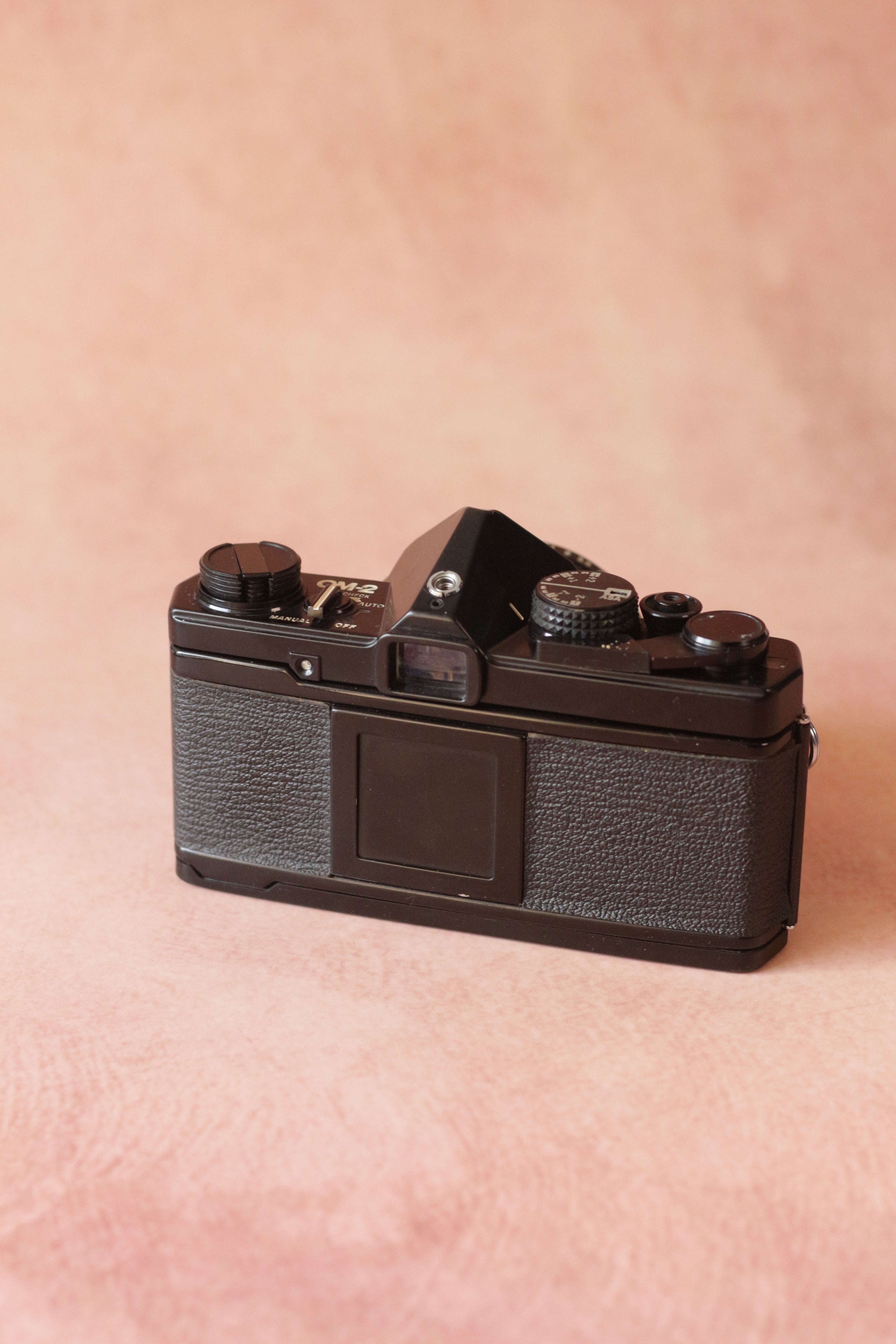 Olympus OM-2 + Zuiko-S 50mm f/1.8