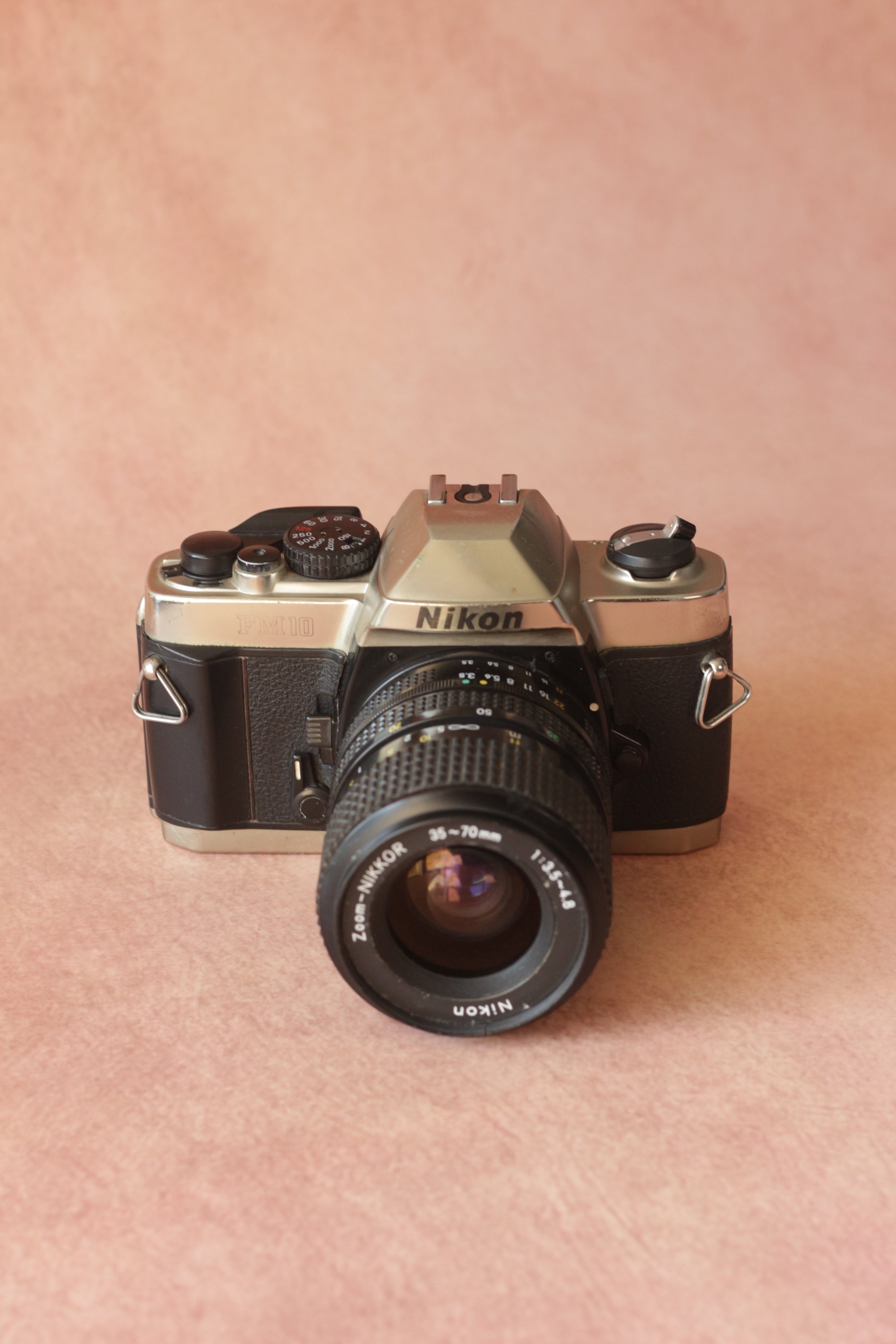 Nikon FM10 + Nikkor 35-70mm zoom