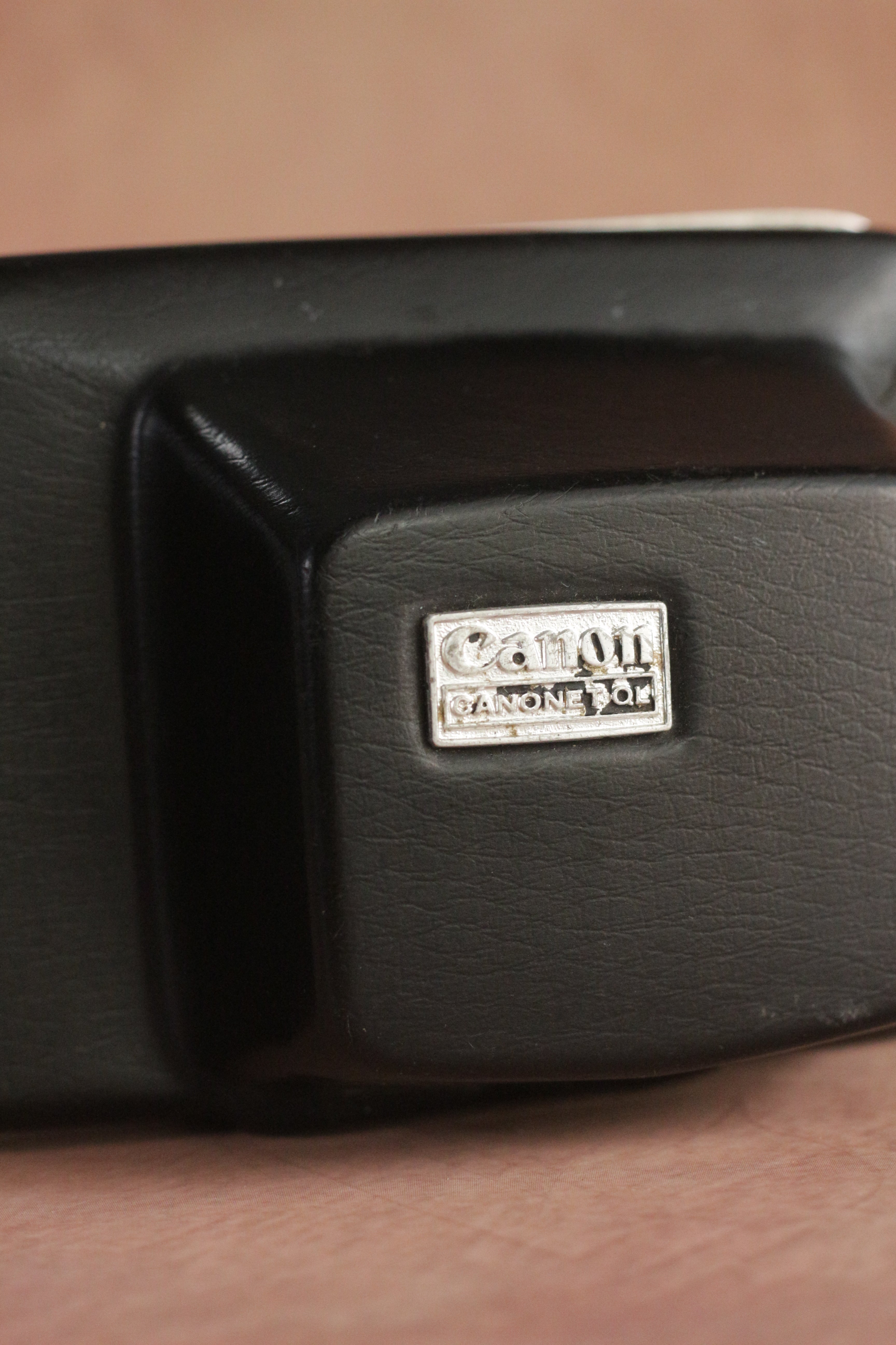 Canon Canonet QL17