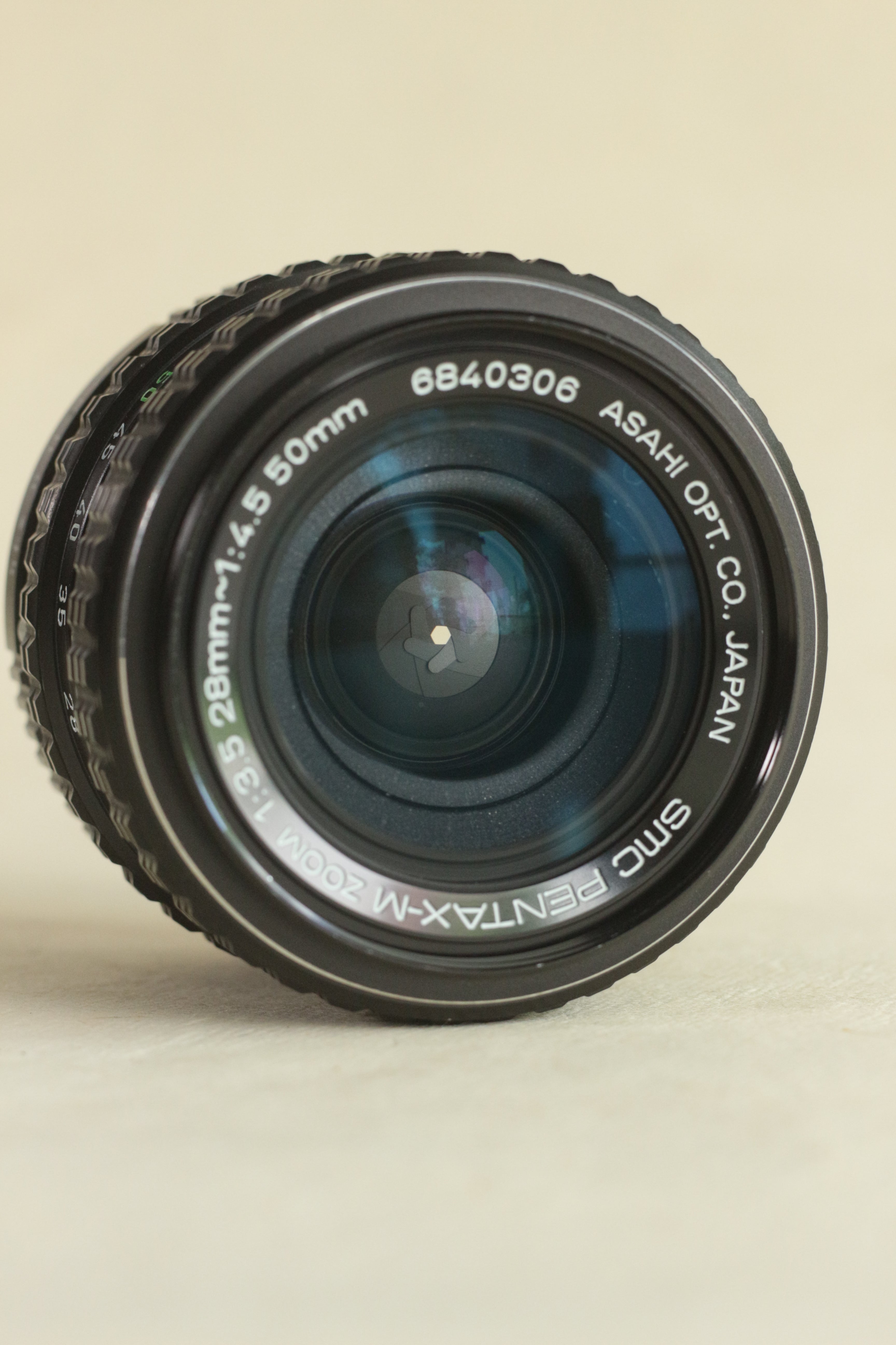 SMC Pentax-A Zoom 28-50mm F3.5-4.5