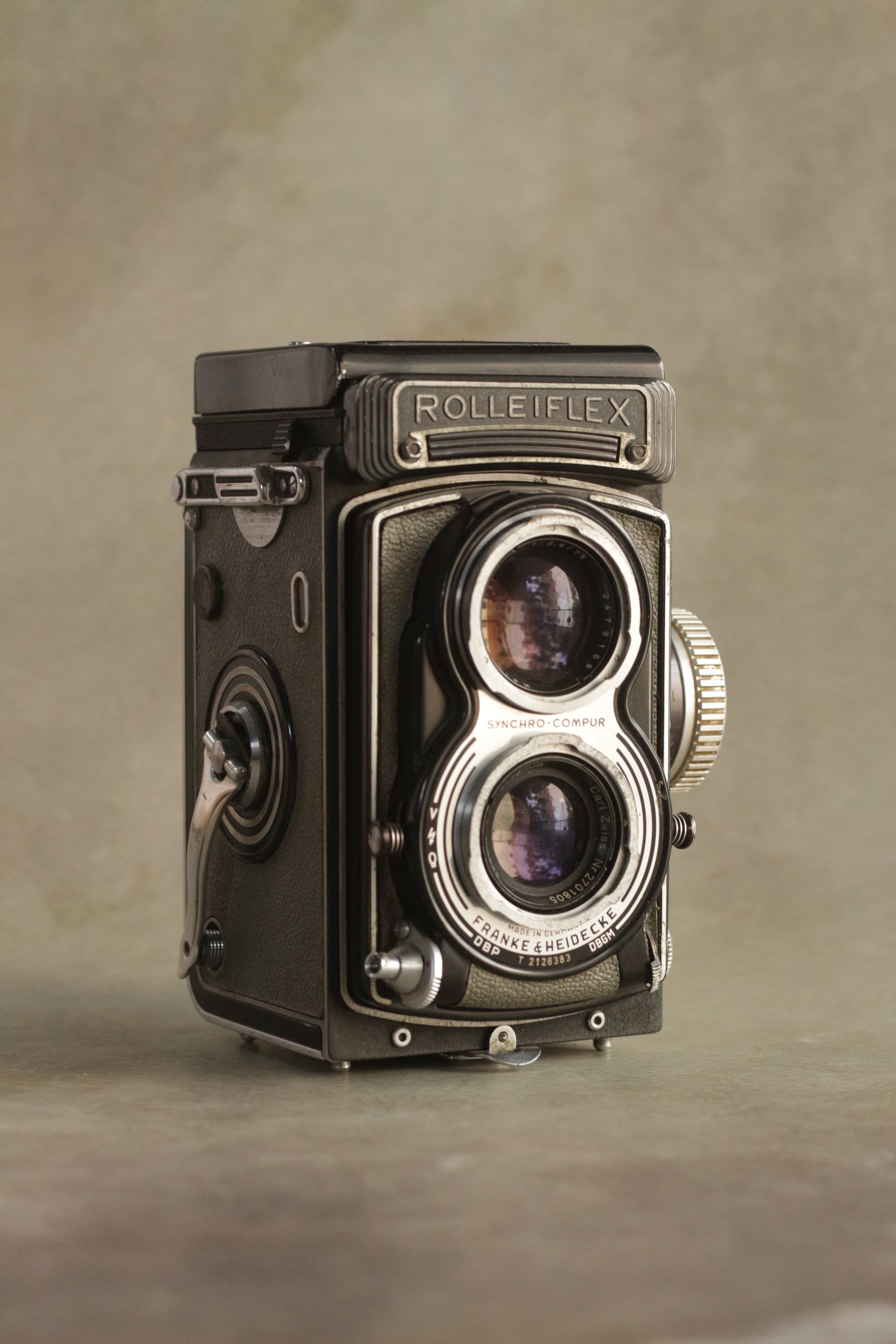 Rolleiflex T – filmcameras.In