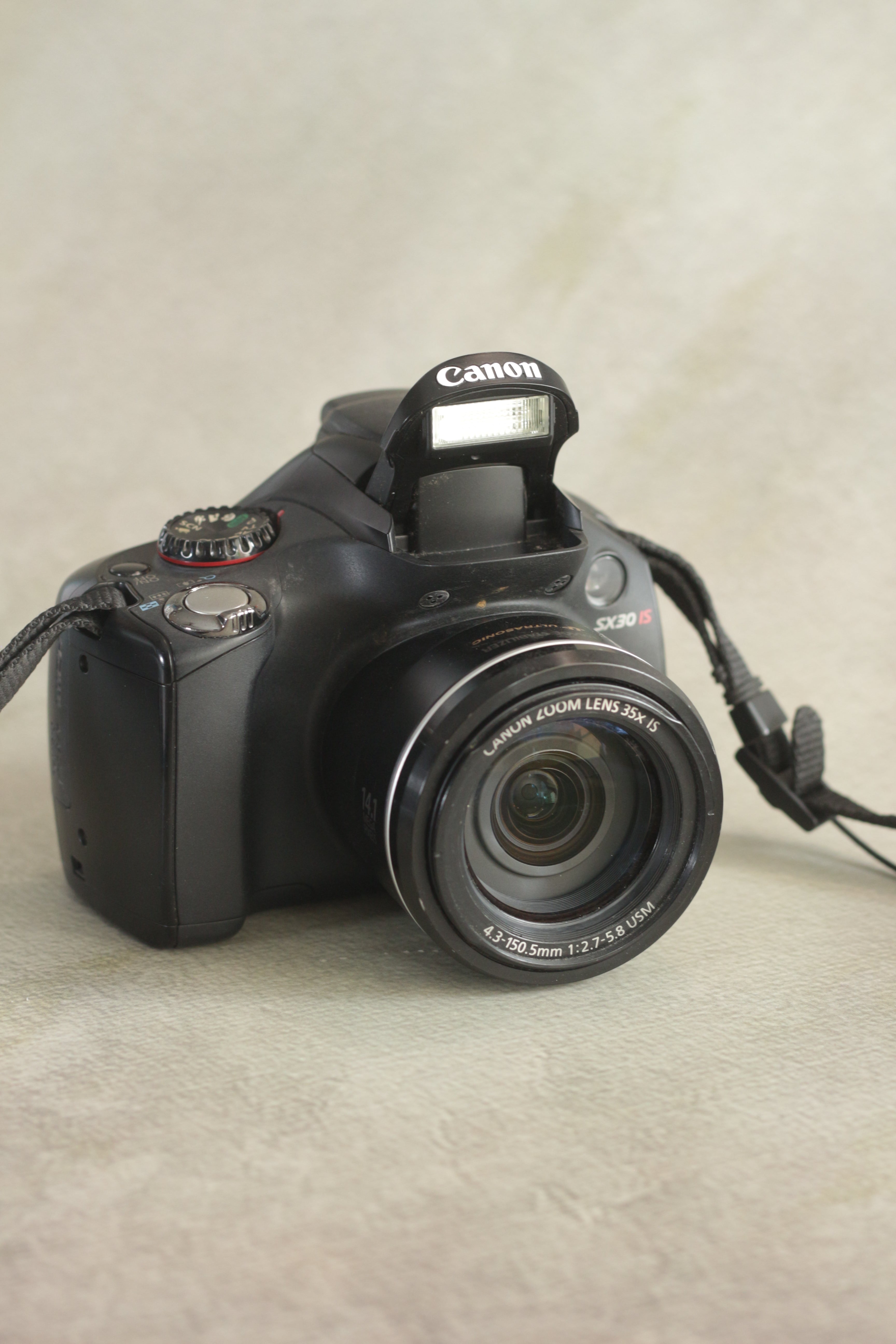 Canon PowerShot SX30 IS
