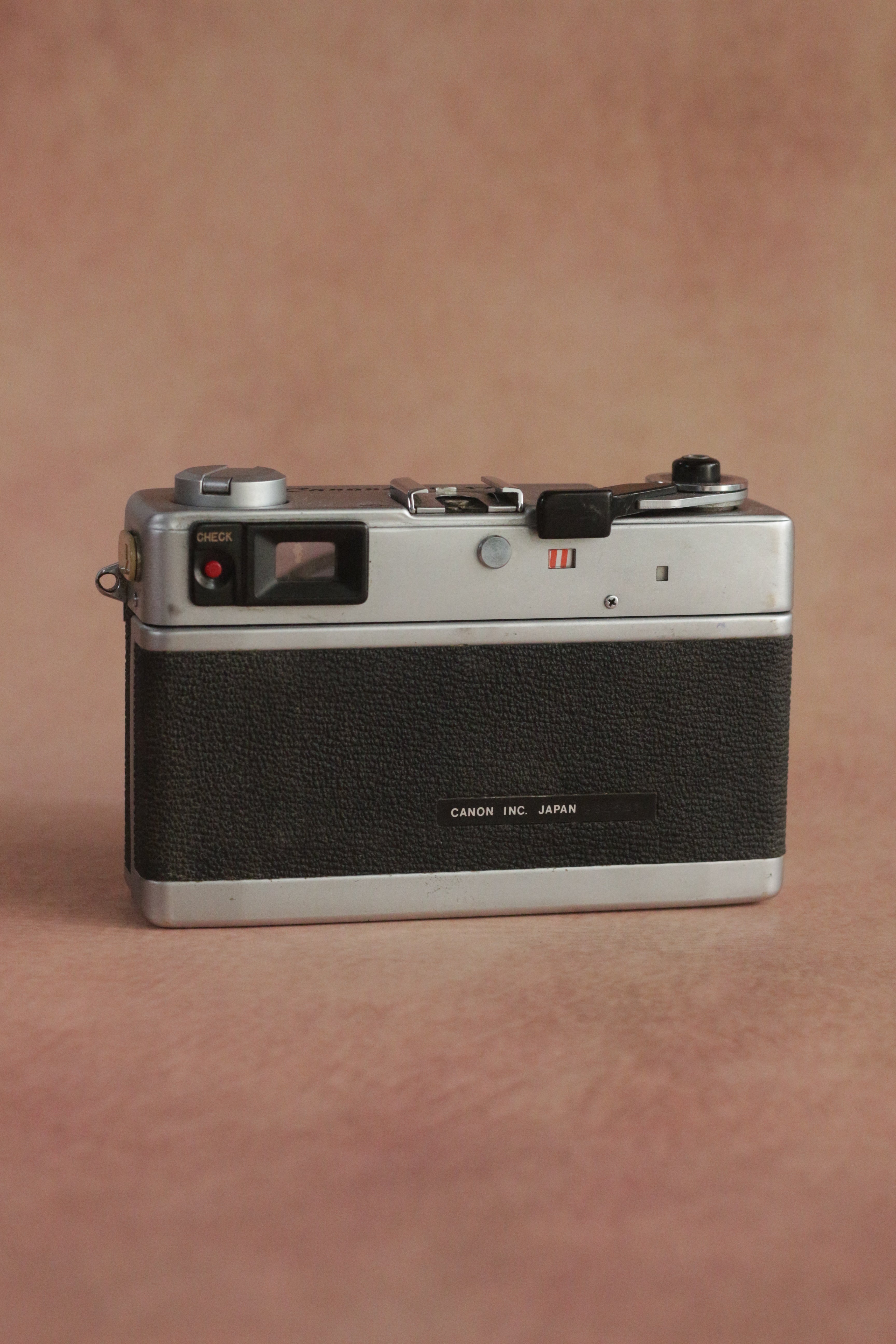 Canon Canonet QL17