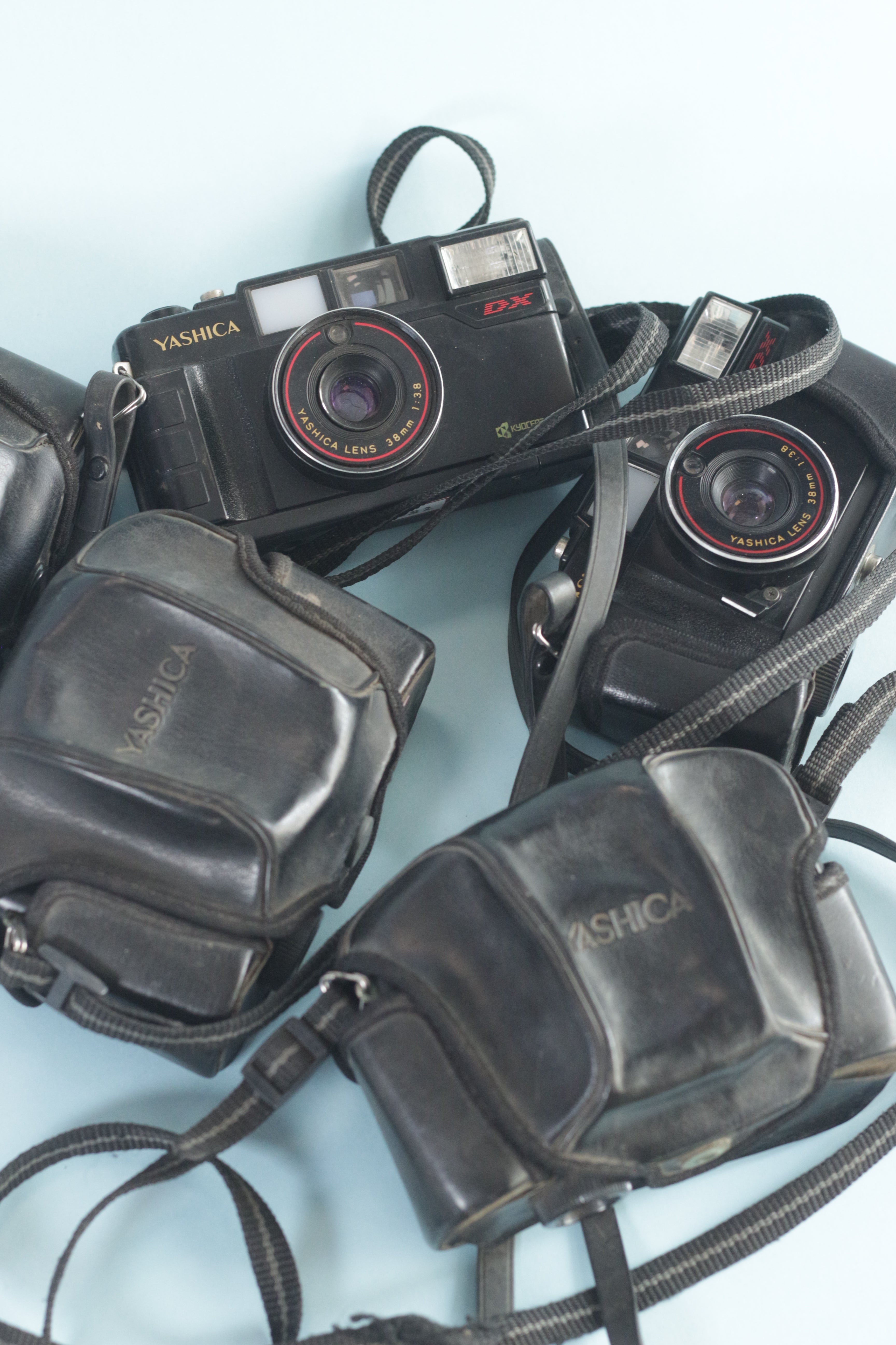 Yashica MF2