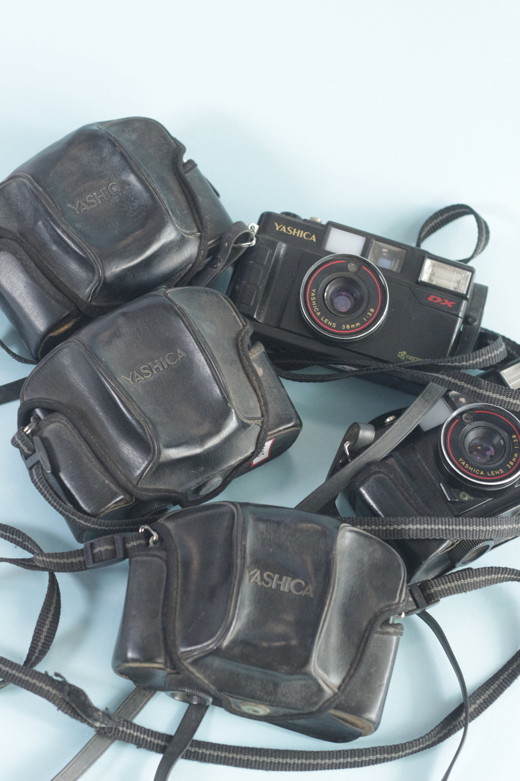 Yashica MF2