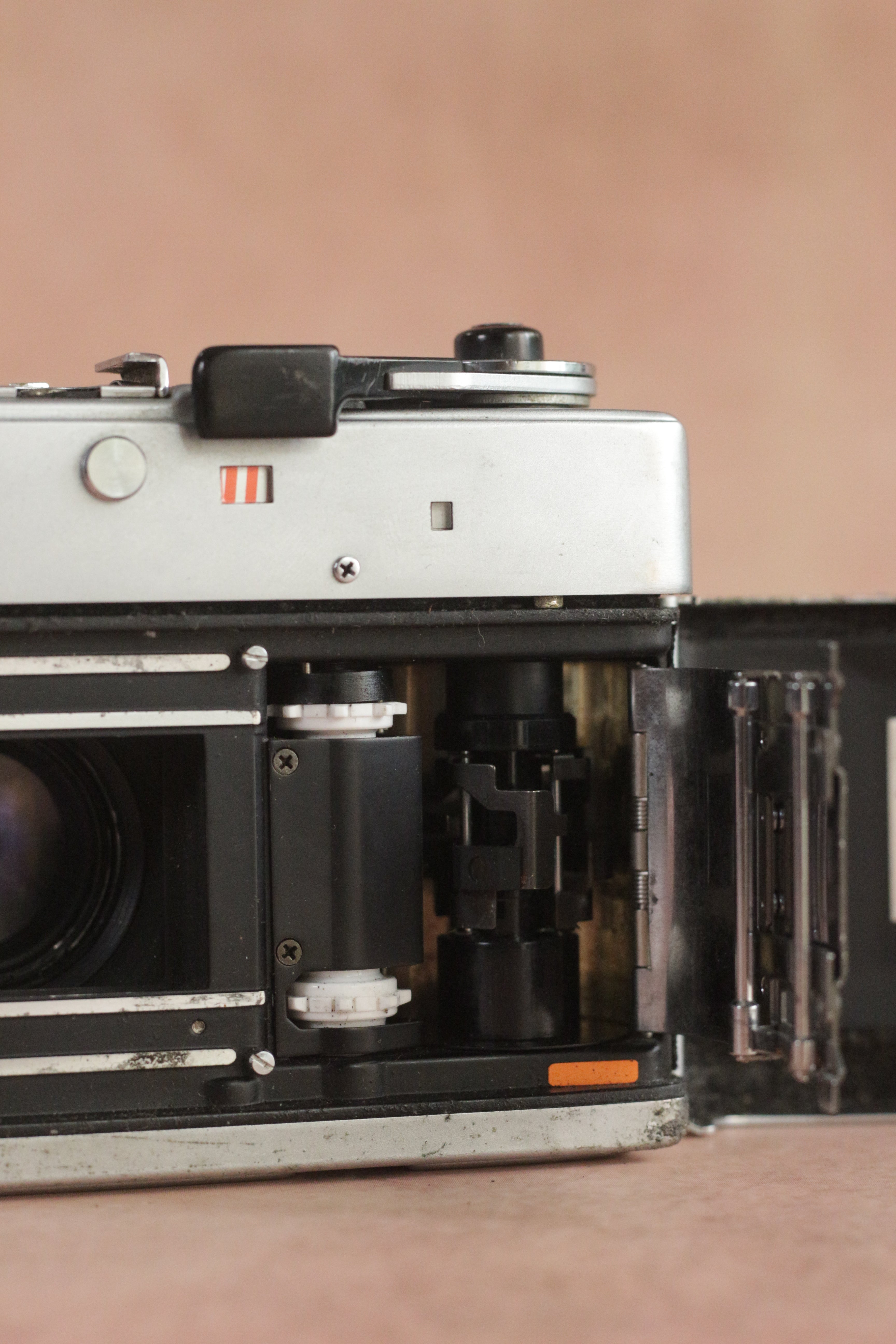 Canon Canonet QL17