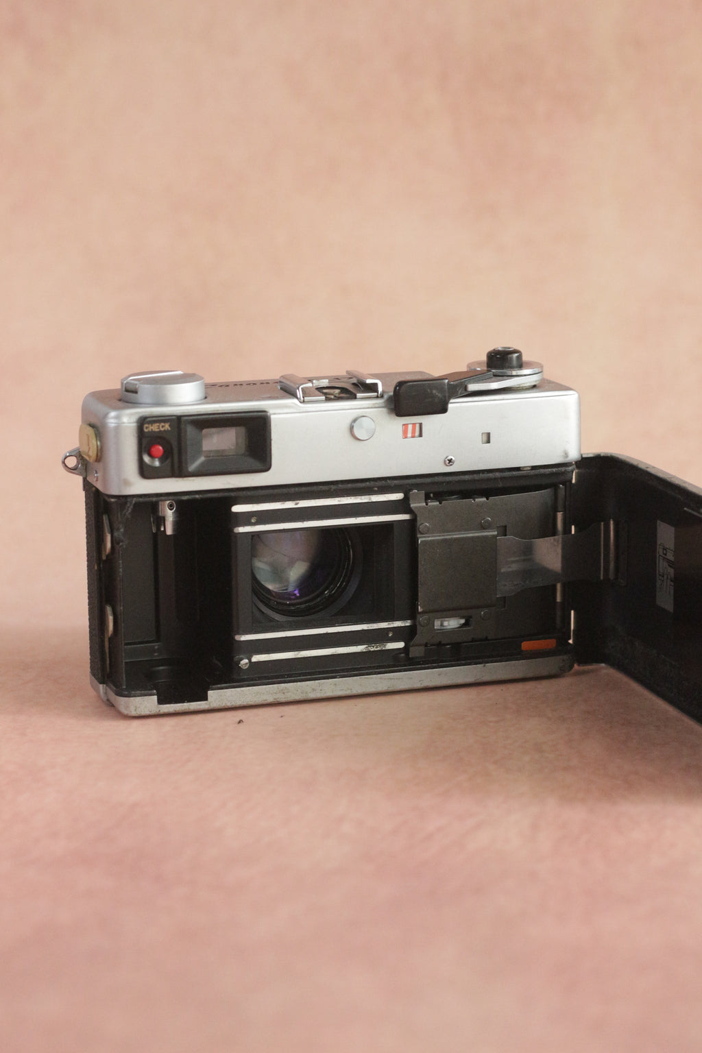 Canon Canonet QL17
