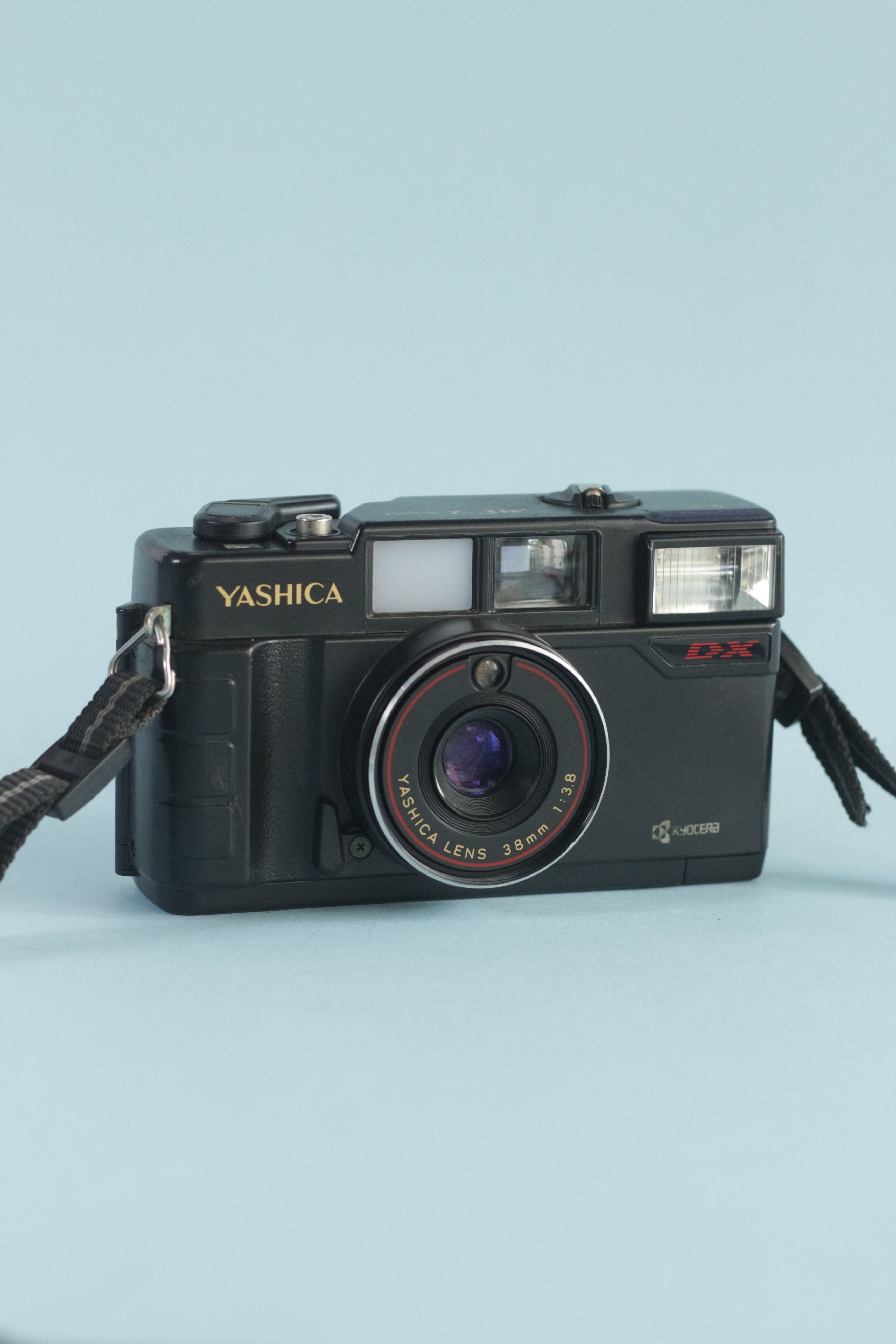 Yashica MF2