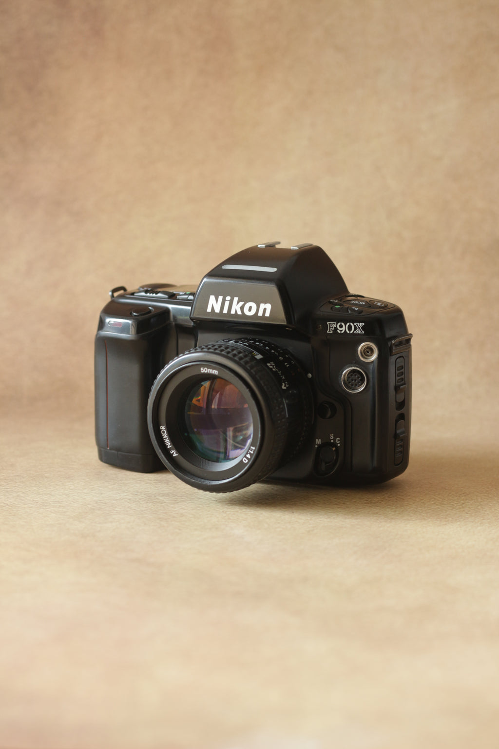 Nikon F90X + Nikkor AF 50mm f/1.4D