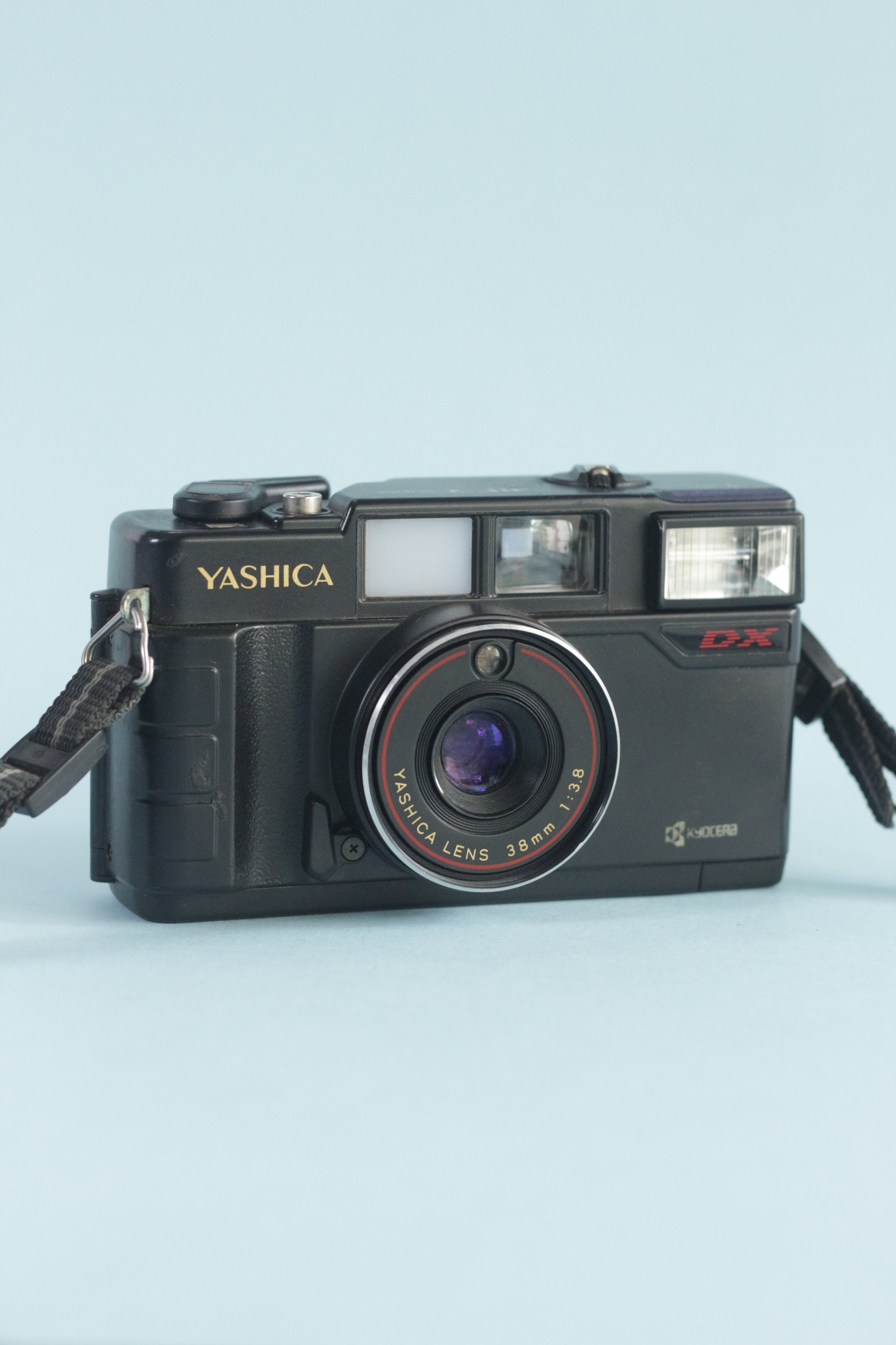 Yashica MF2