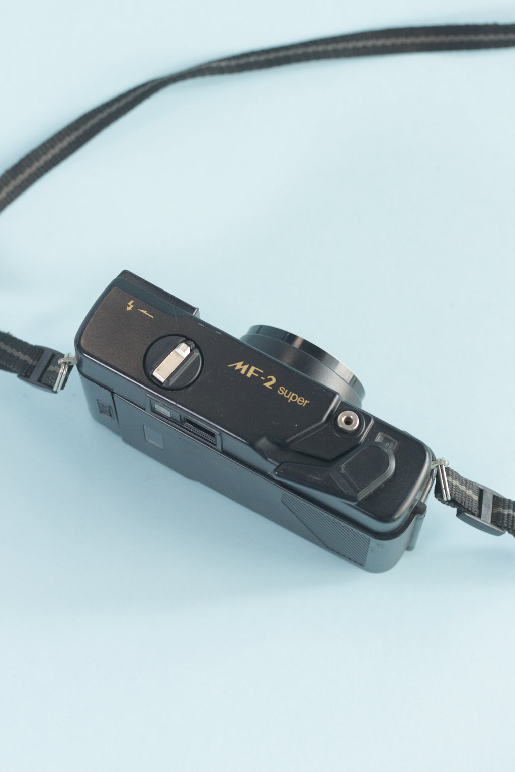 Yashica MF2