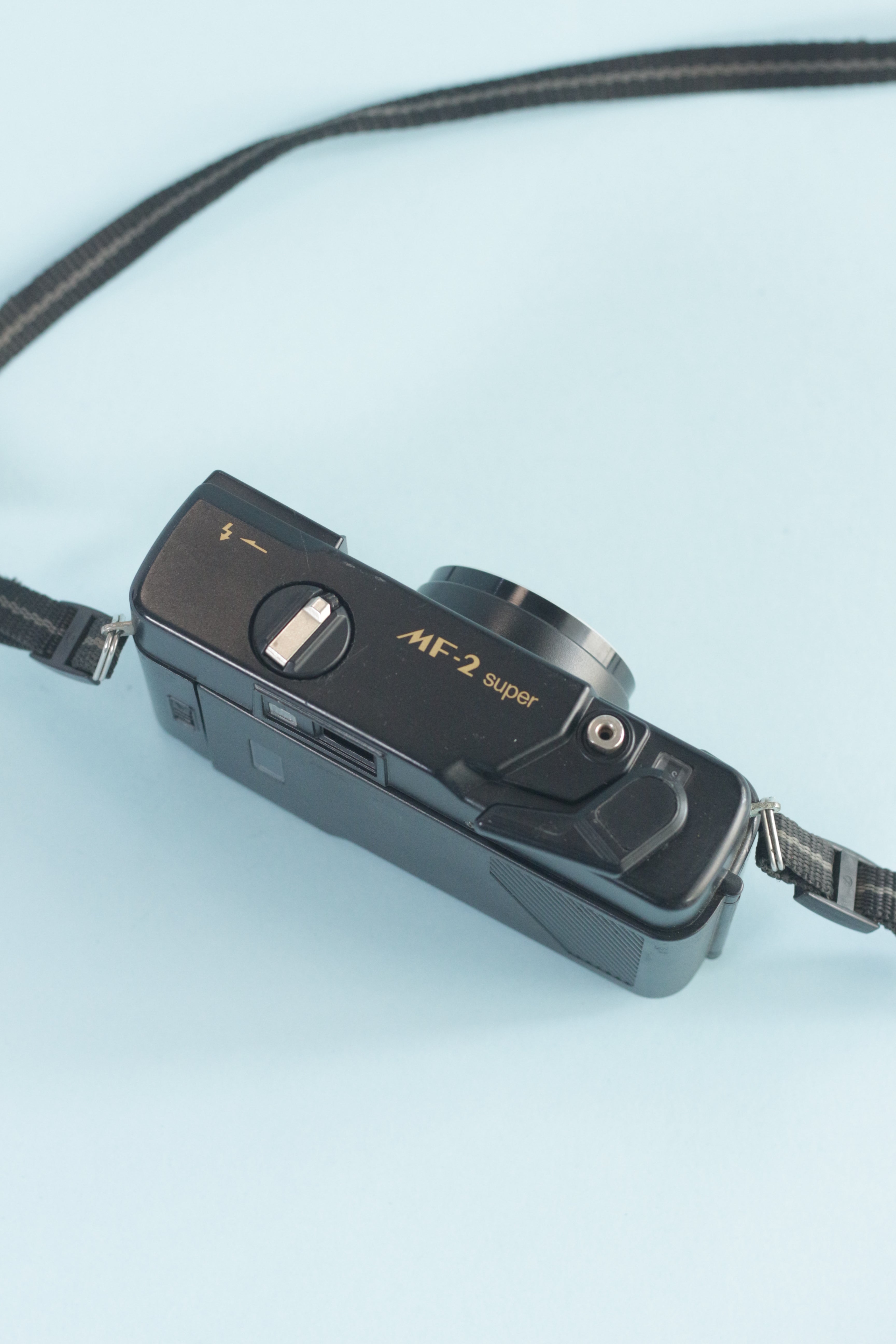 Yashica MF2