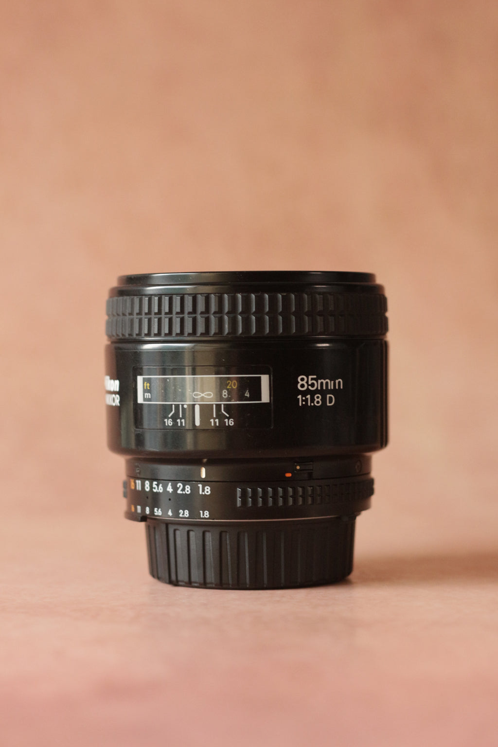 Nikon AF Nikkor 85mm F1.8 D