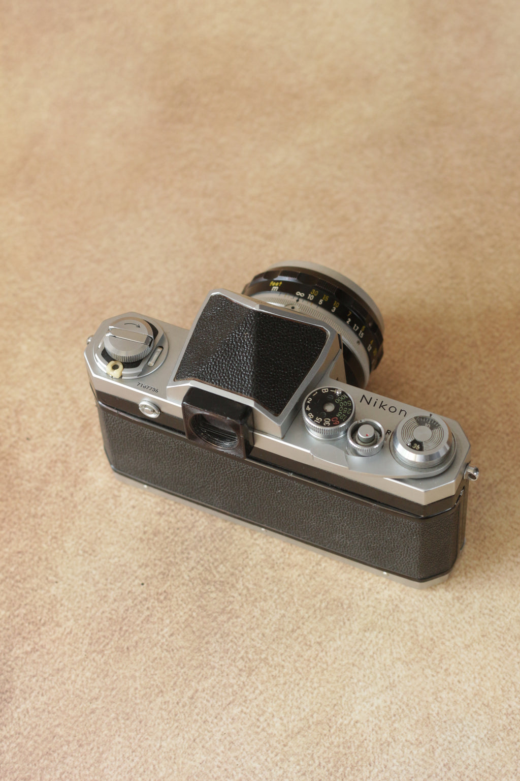 Nikon F + Nikkor-H Auto 50mm f/2 Lens