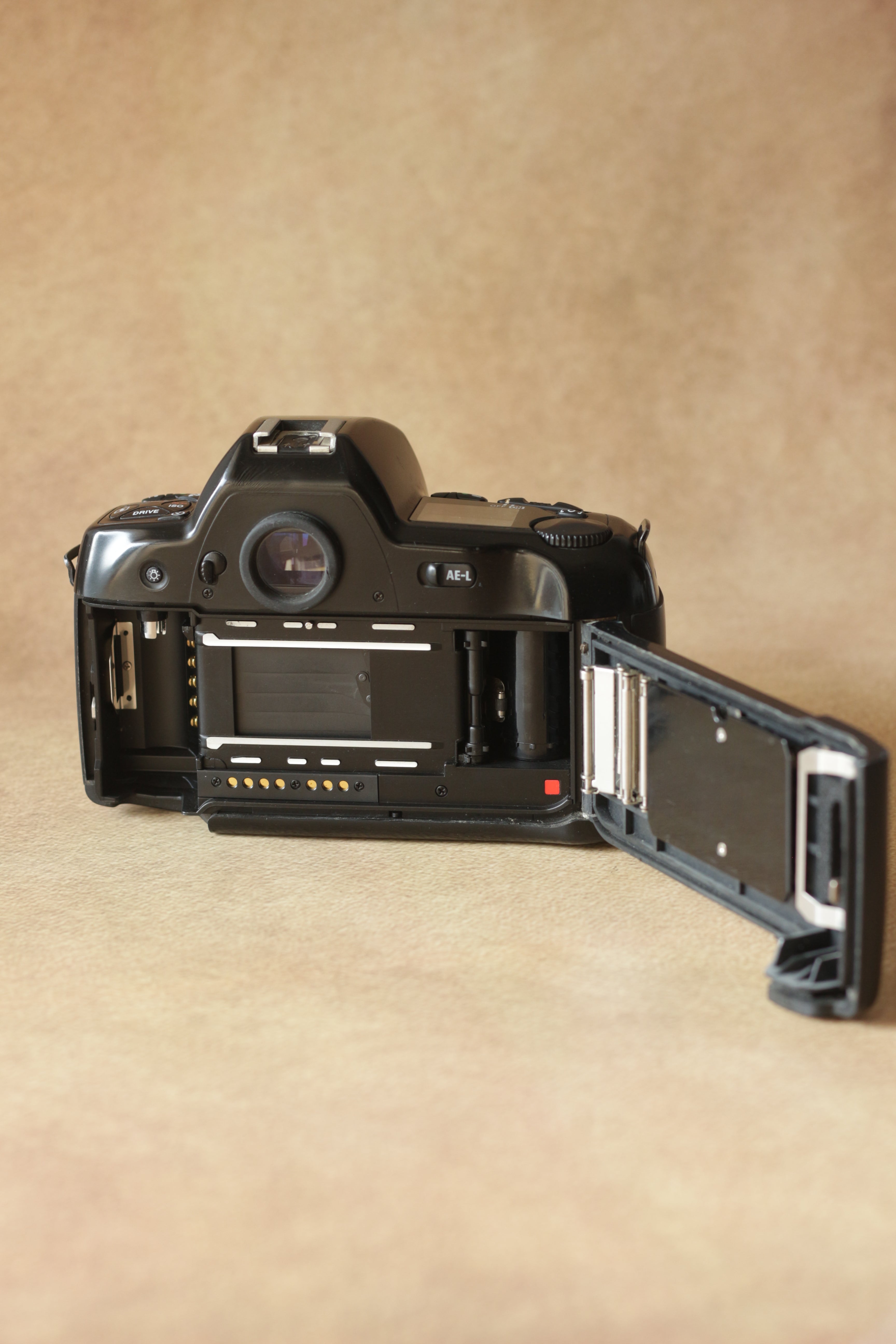 Nikon F90X + Nikkor AF 50mm f/1.4D