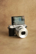 Nikon 1 J5 + 1 Nikkor 10-30mm VR lens