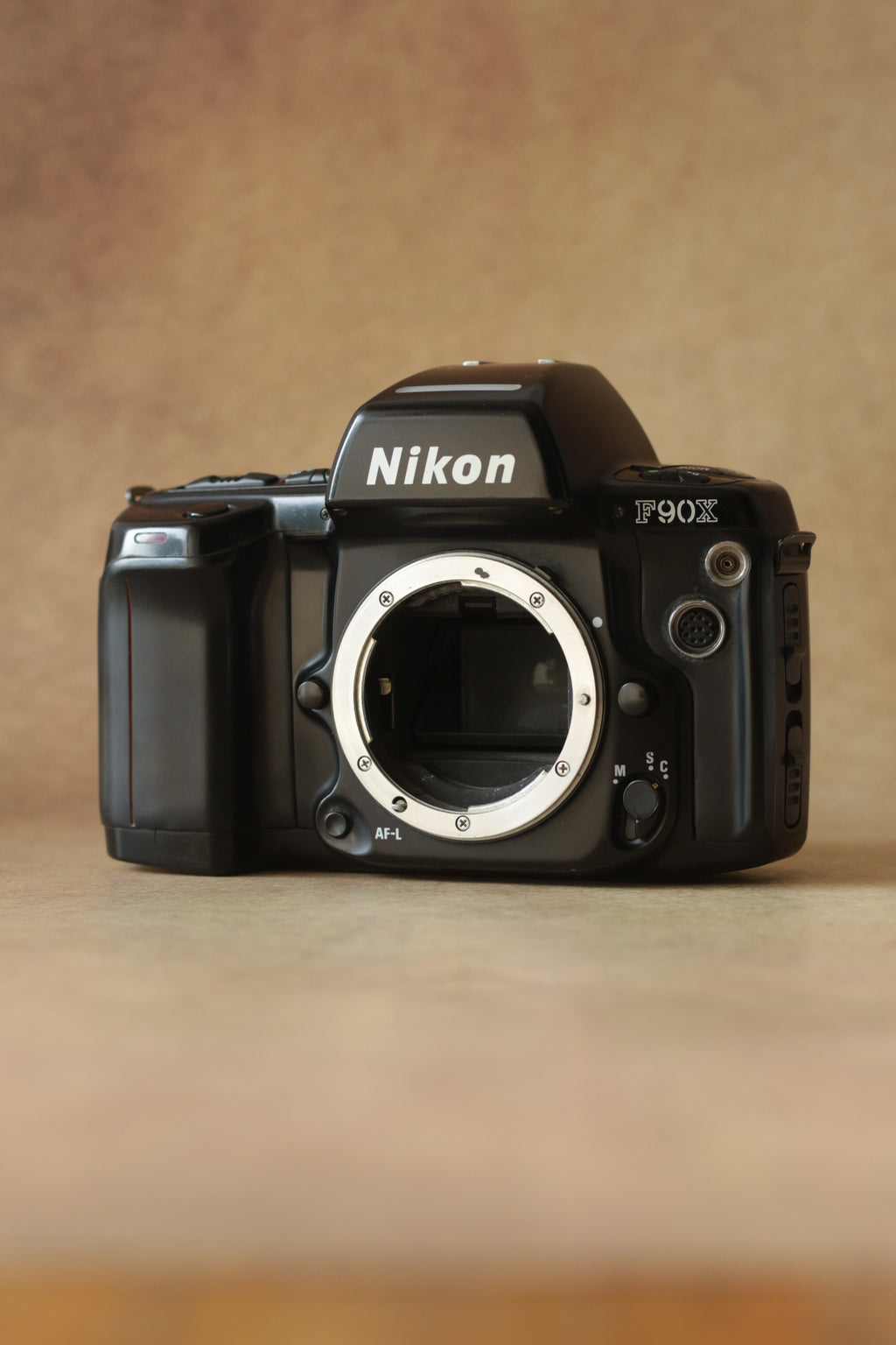 Nikon F90X + Nikkor AF 50mm f/1.4D