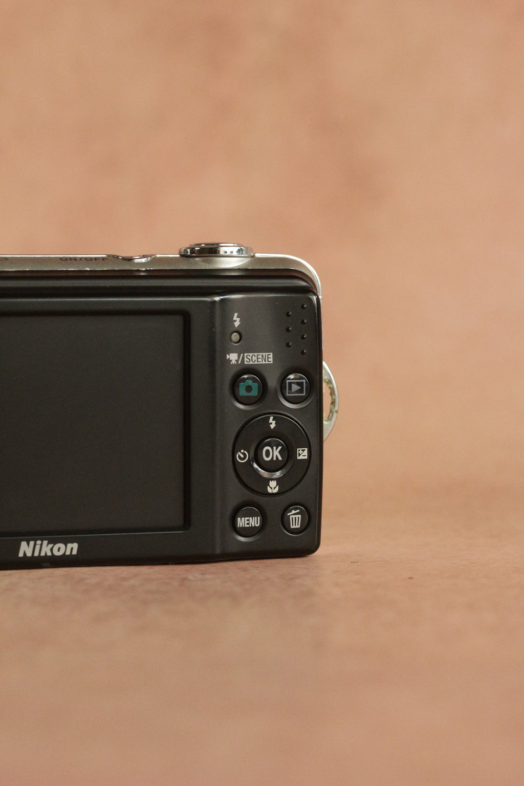 Nikon Coolpix L23