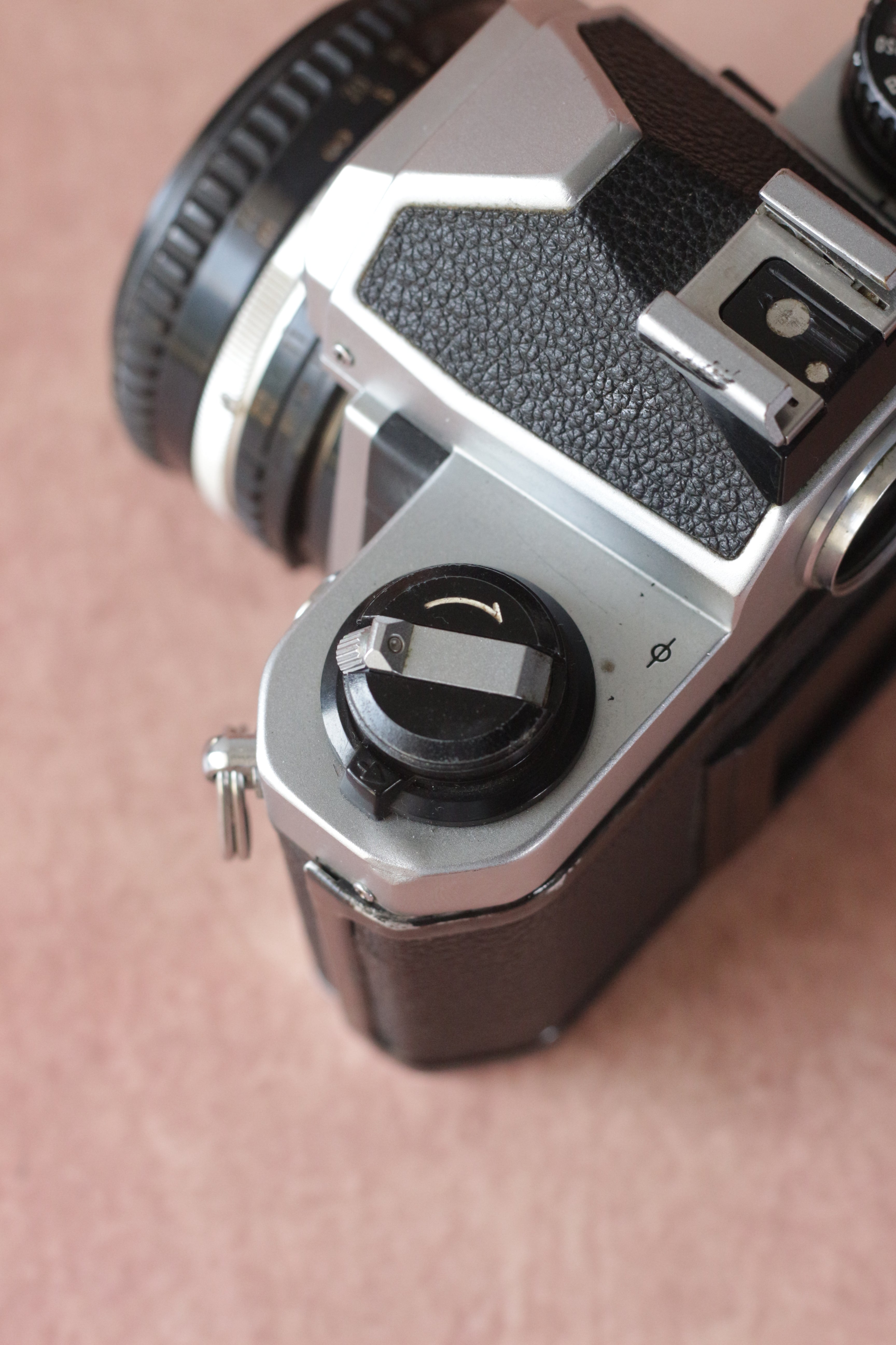 Nikon FM2n + Nikkor Series E 50mm F1.8