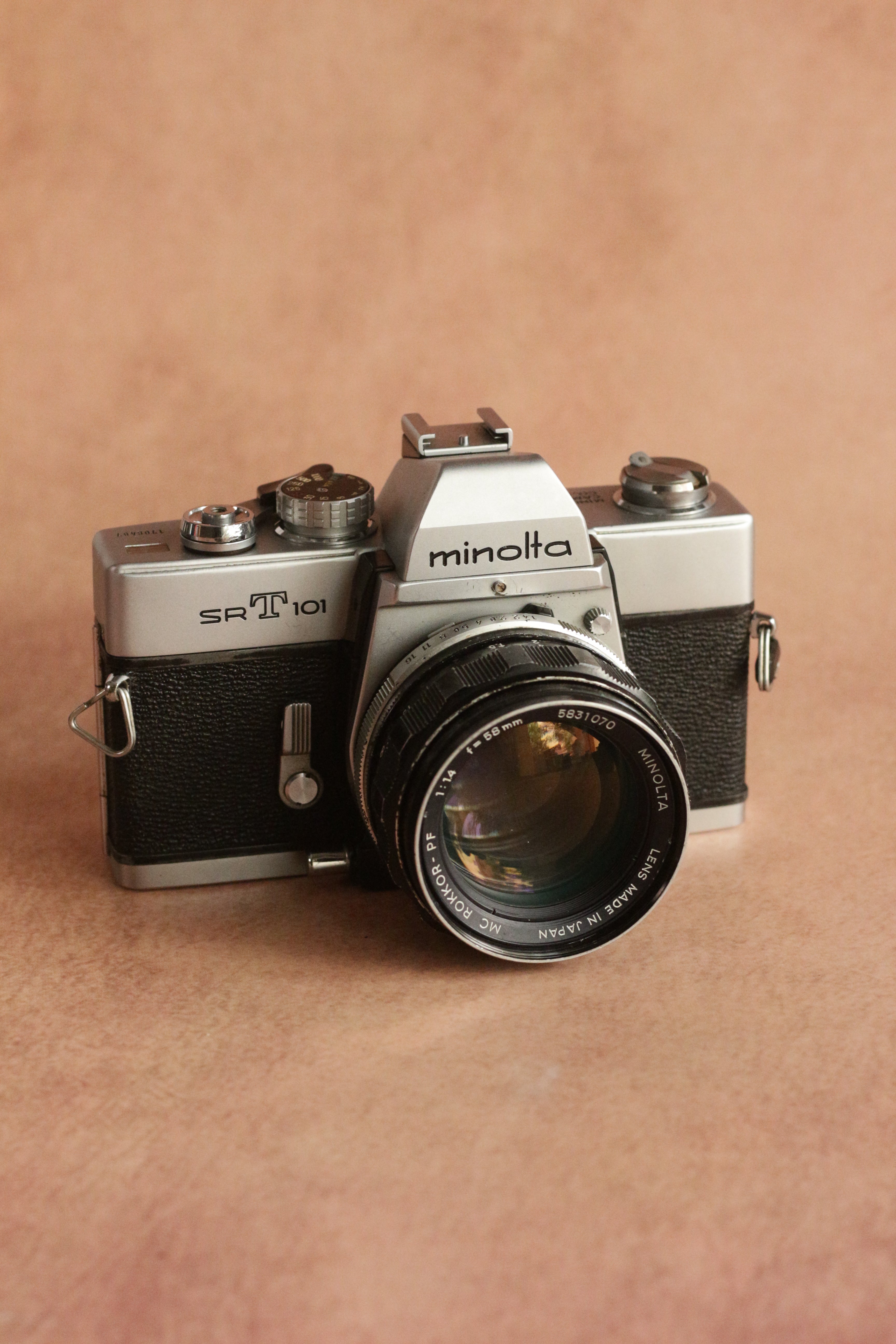 Minolta SRT 101 + MC Rokkor-PF 58mm F1.4