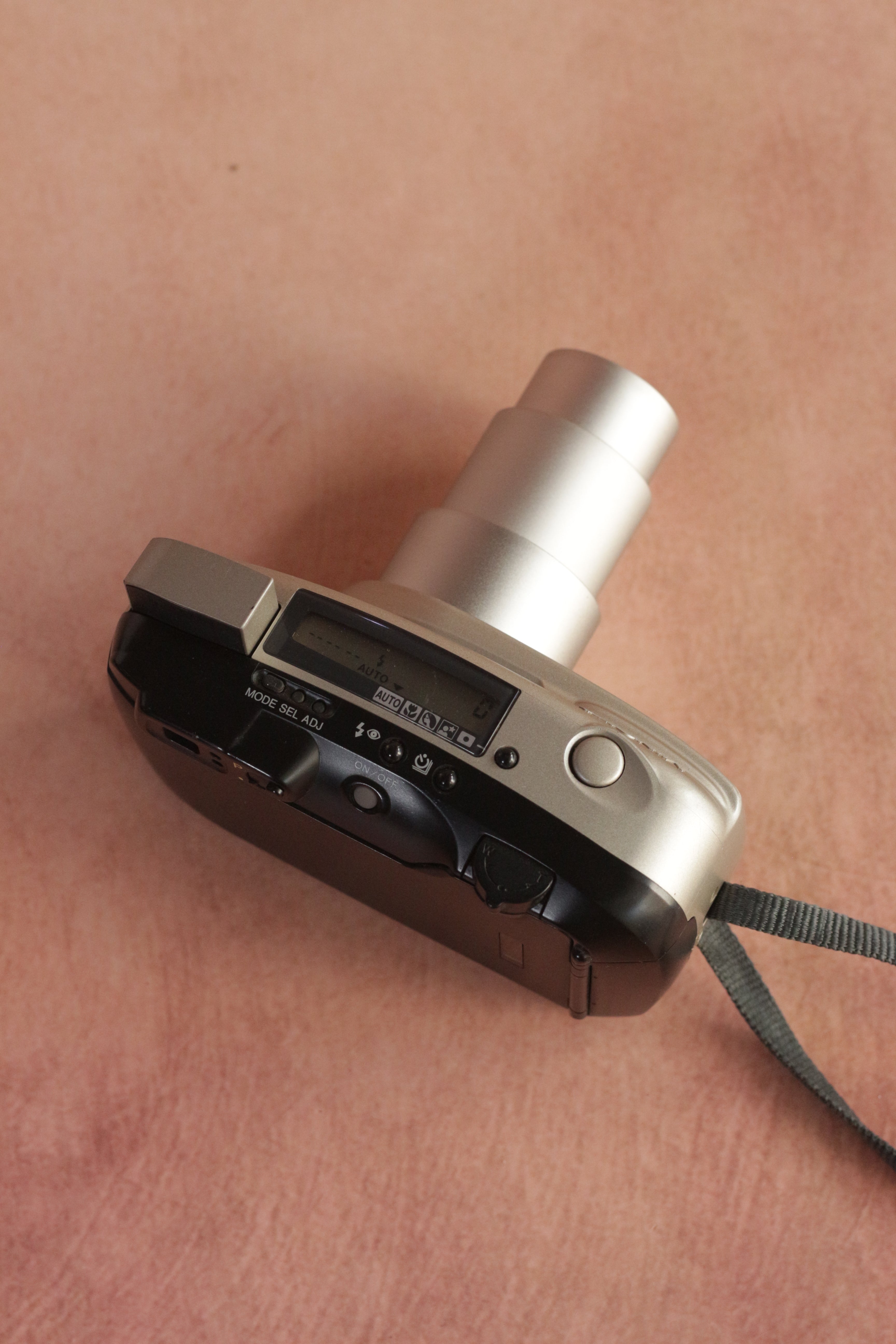 Minolta Supreme Freedom zoom