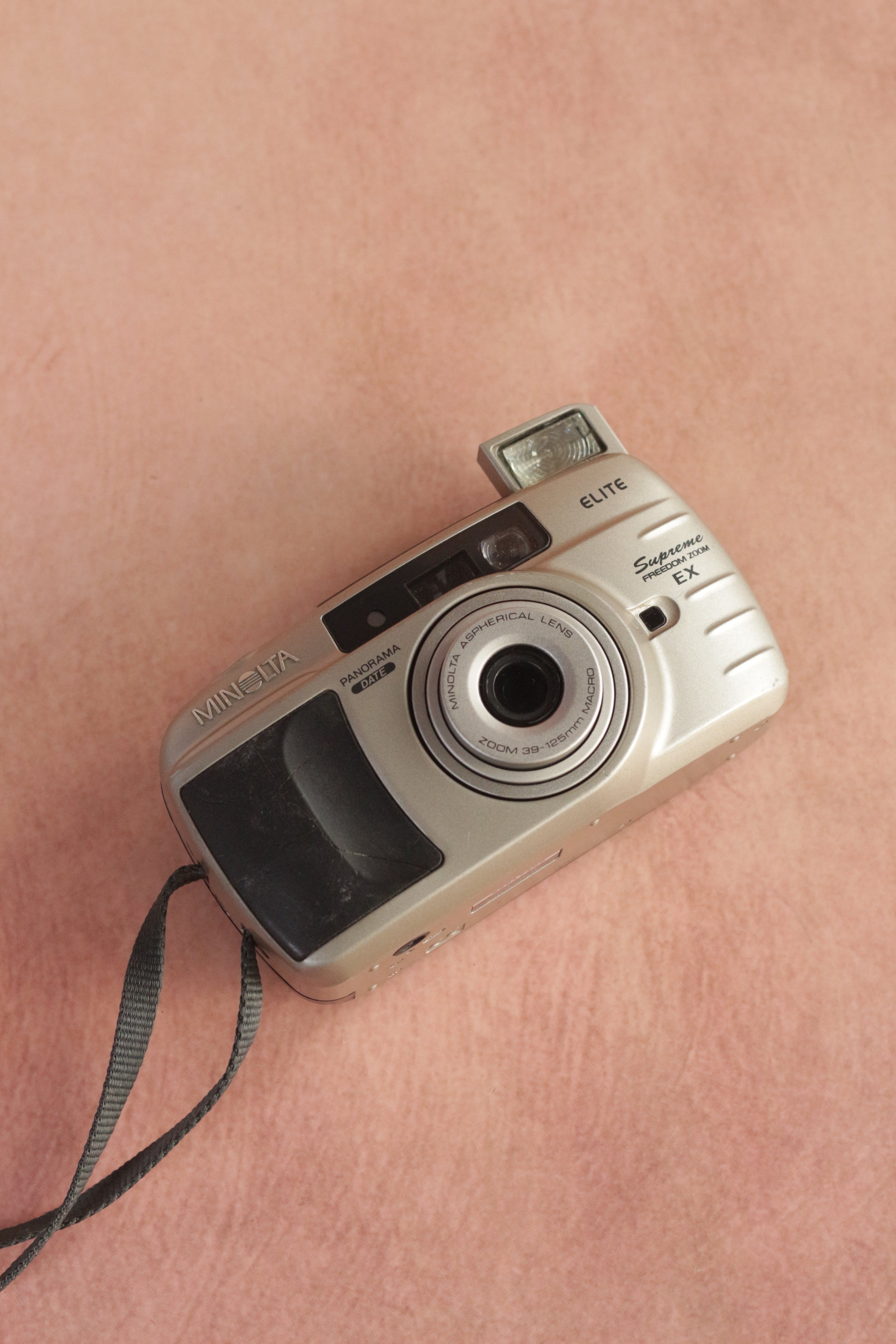 Minolta Supreme Freedom zoom