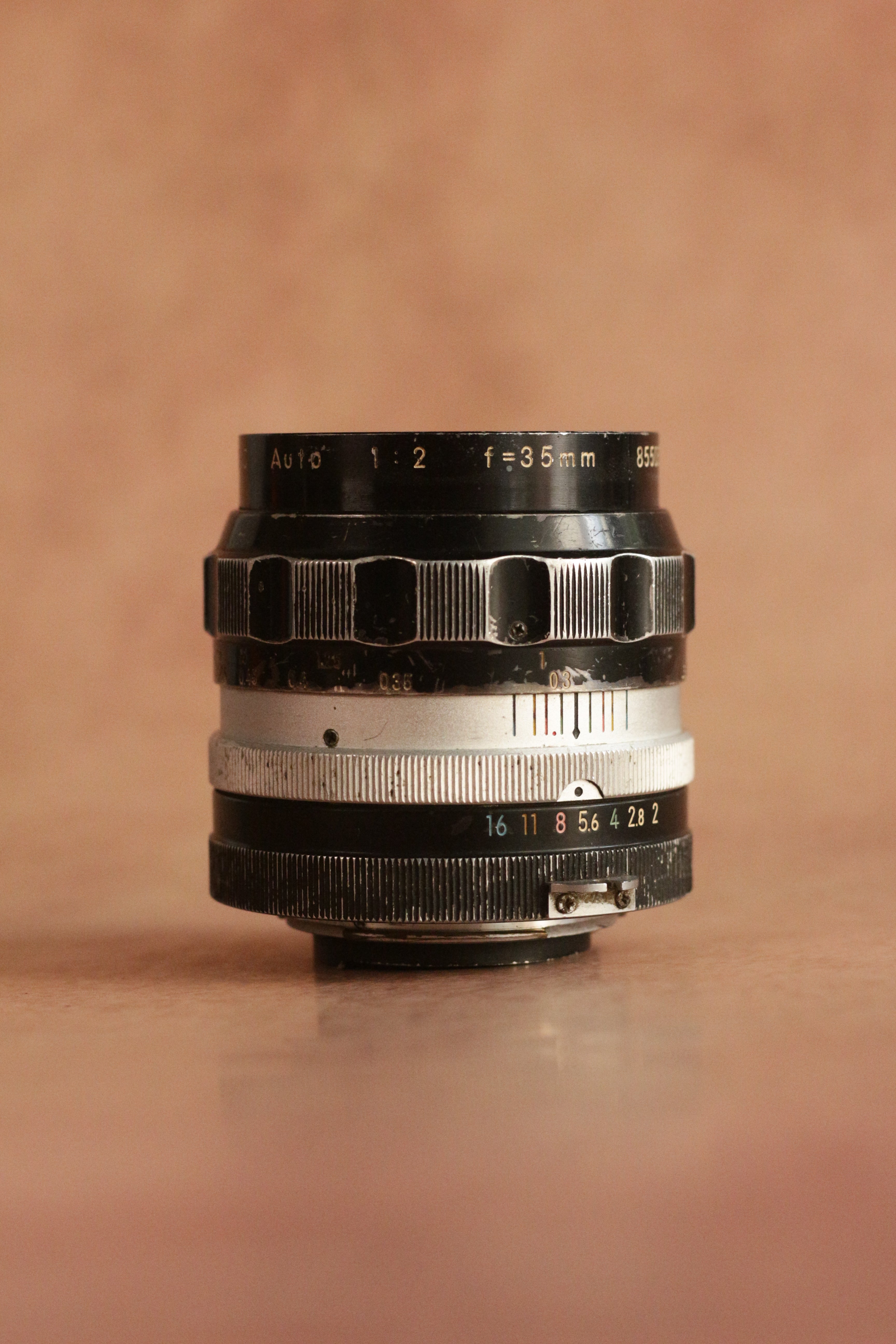 Nikon F + Nikkor-O.C Auto 35mm F2 (non-AI)