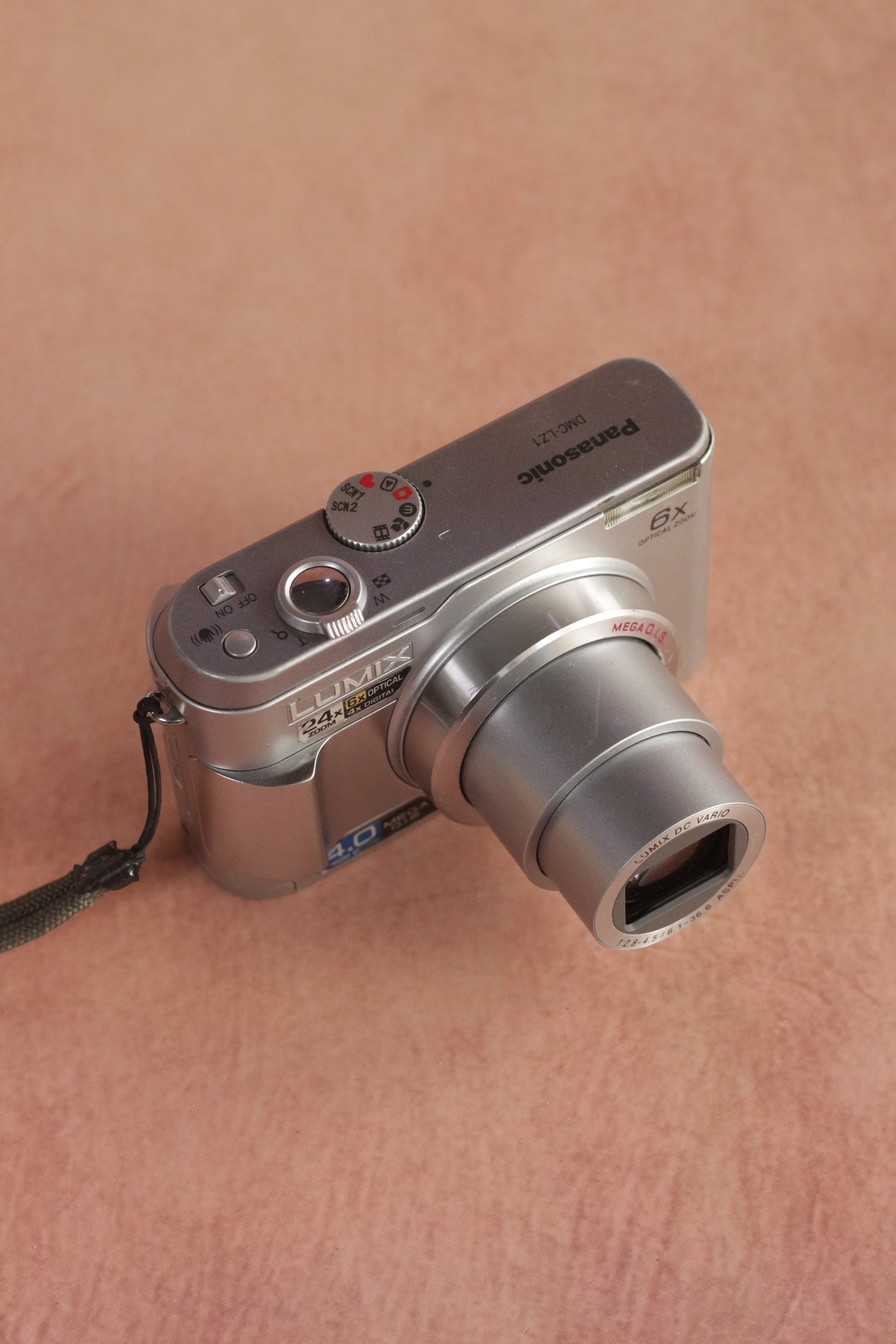 Panasonic Lumix DMC-LZ1