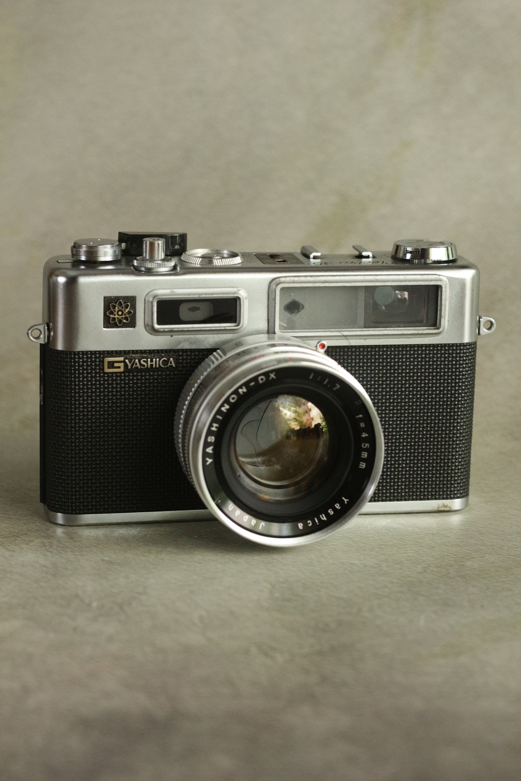 Yashica Electro 35