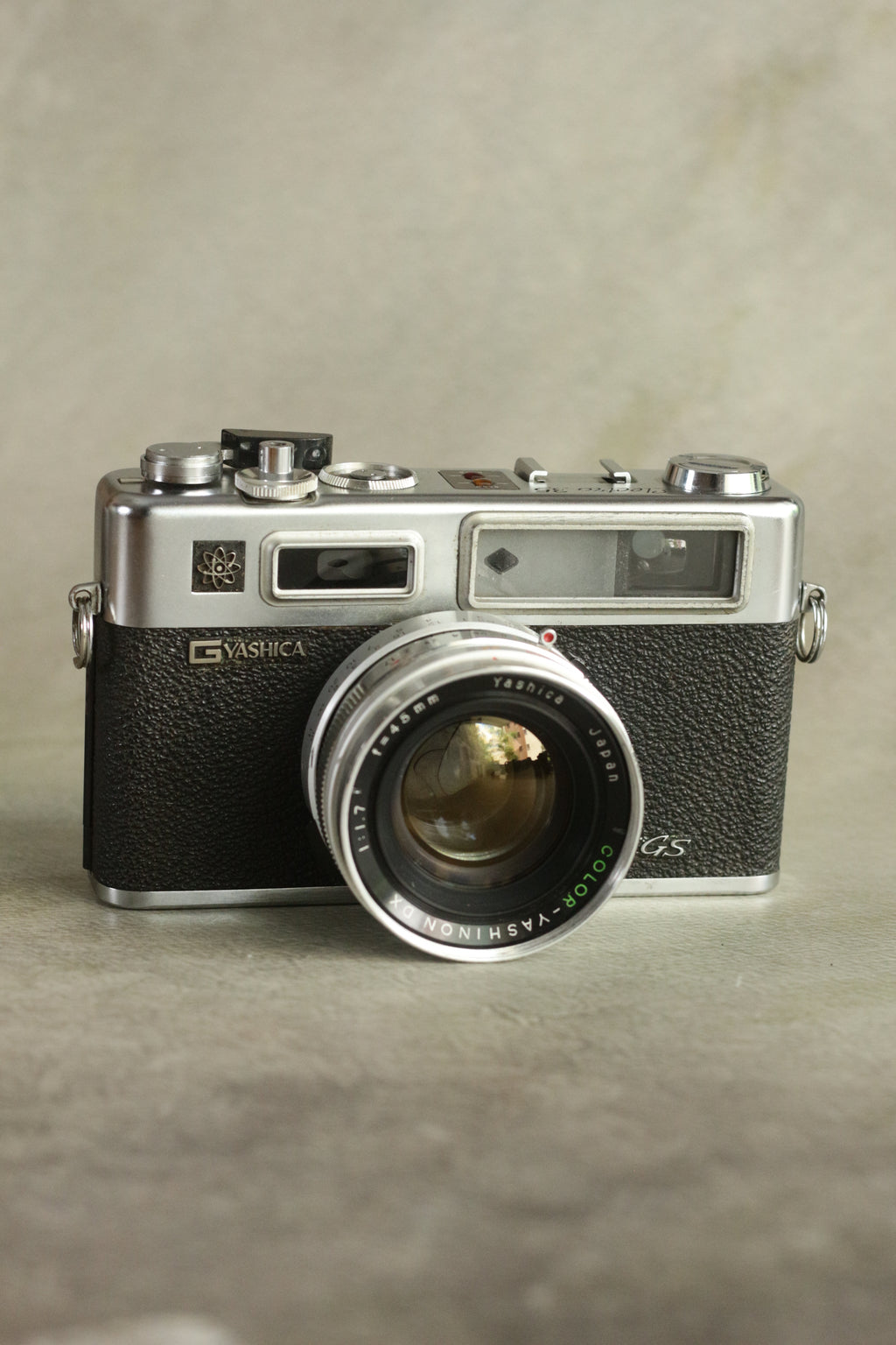 Yashica Electro 35 GS