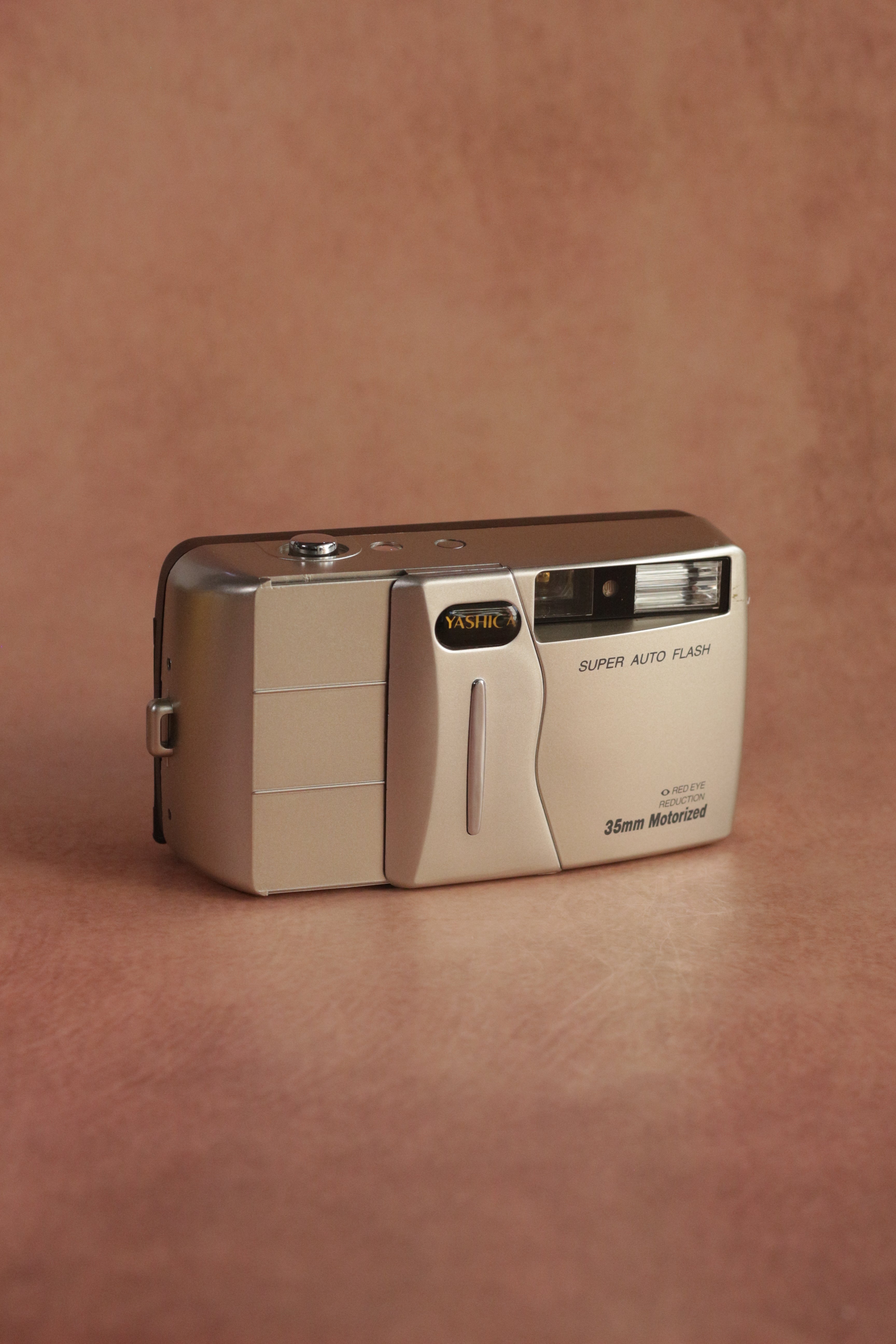 Yashica 35mm motorized camera