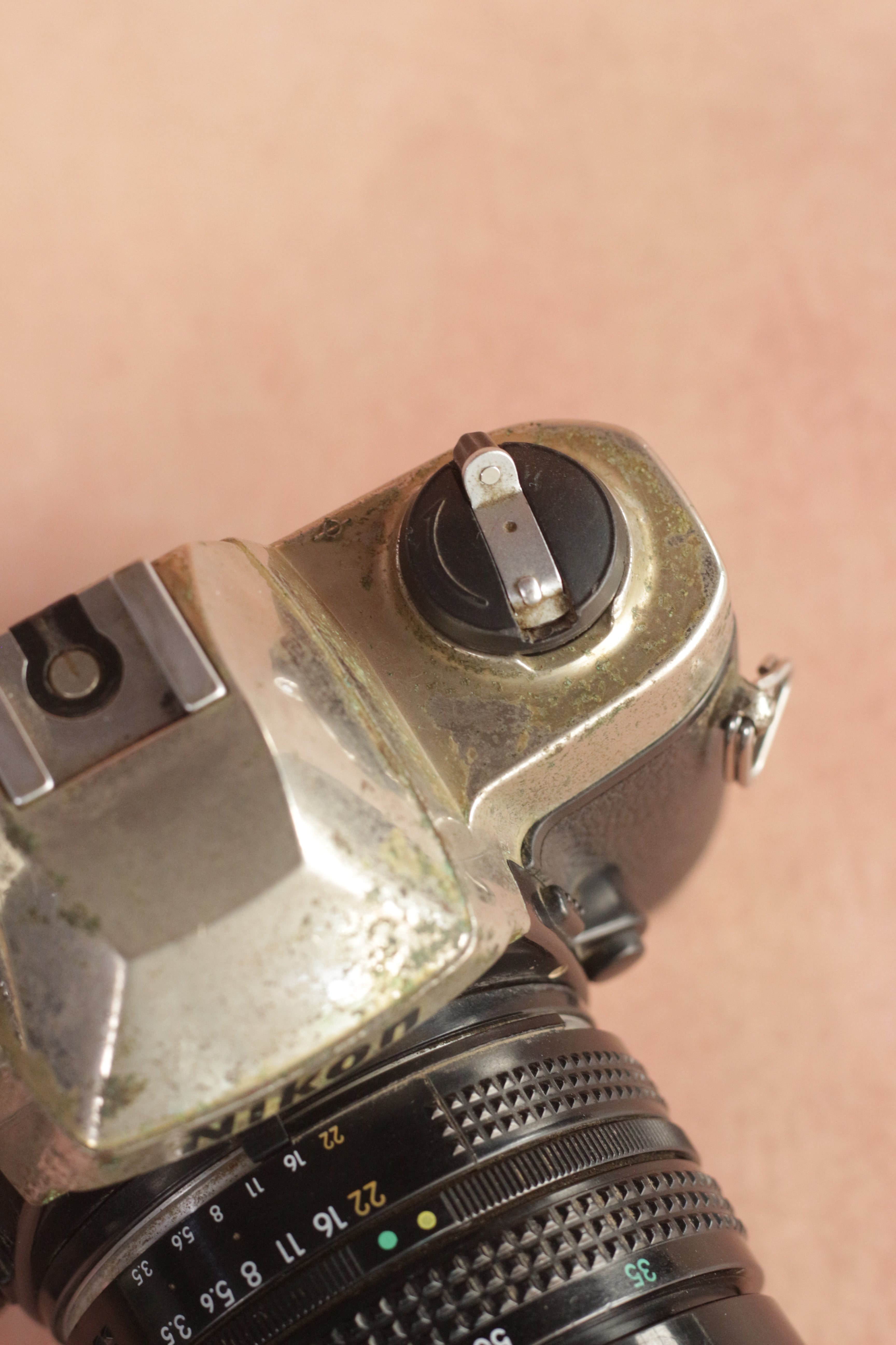 Nikon FM10 + Nikkor 35-70mm zoom