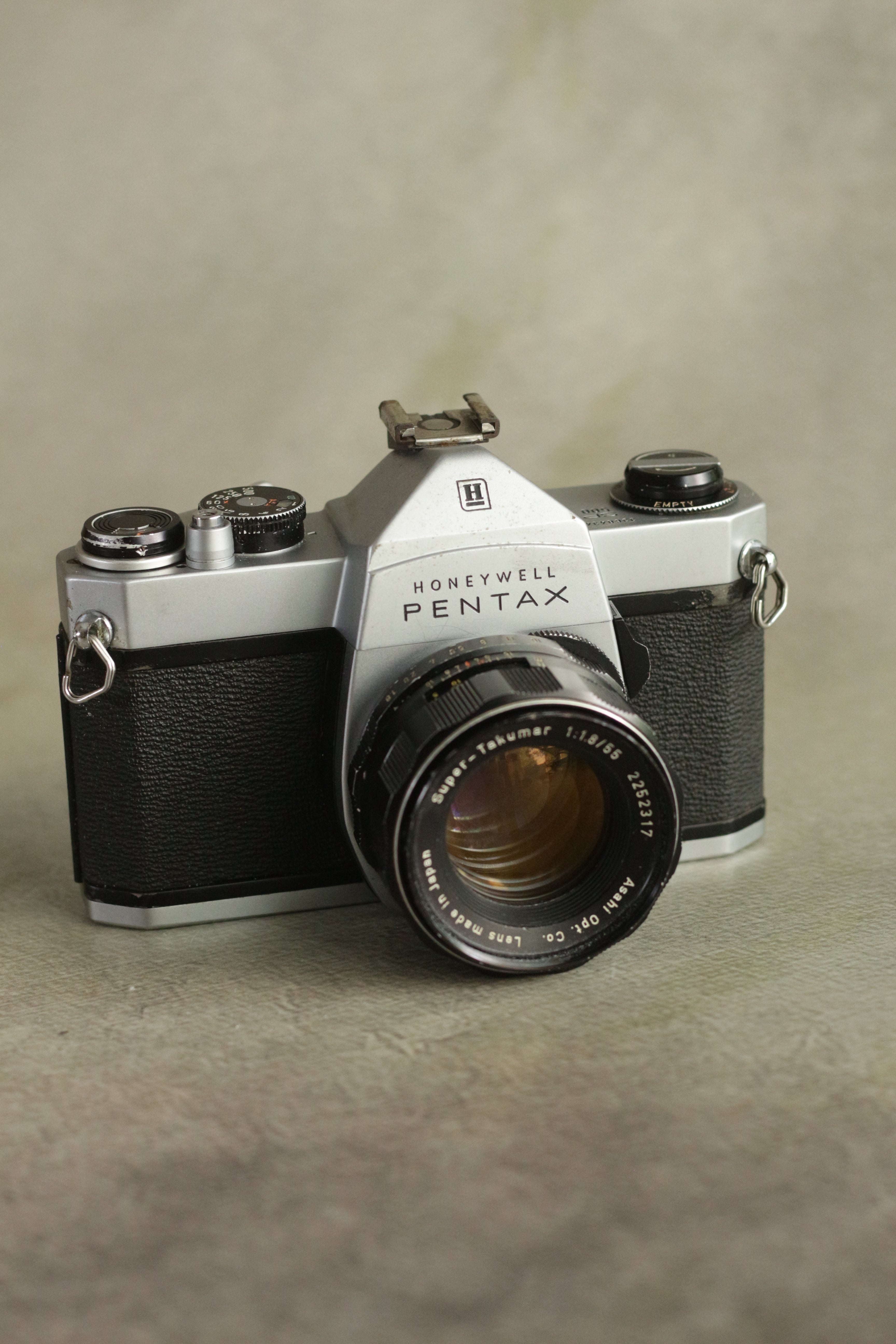 Honeywell Pentax SP500 + Asahi Super-Takumar 55mm F1.8