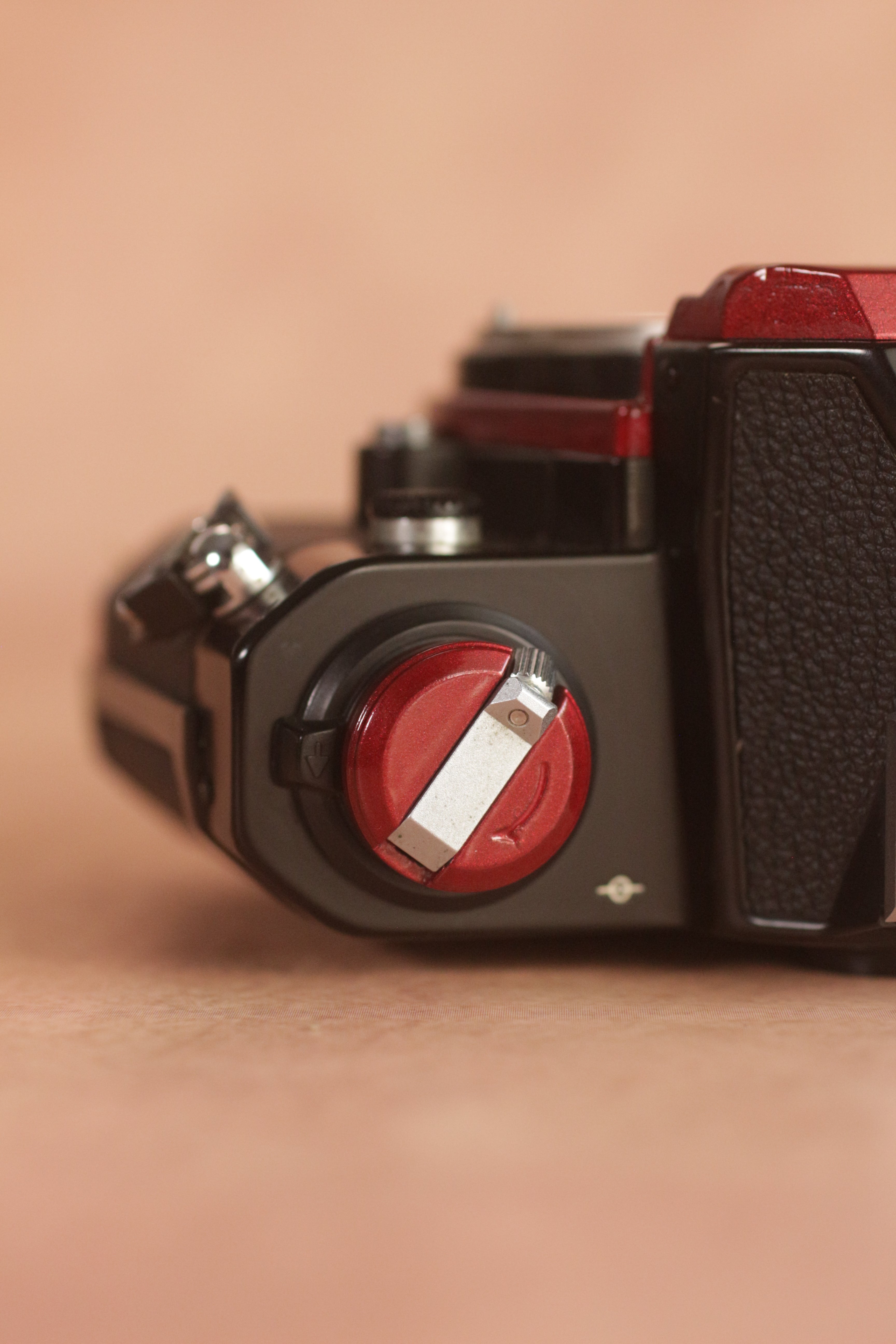 Nikon FM2n - Custom Red Paint