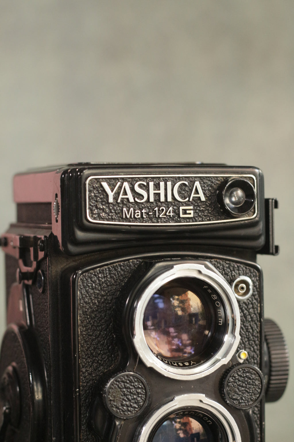Yashica Mat-124G